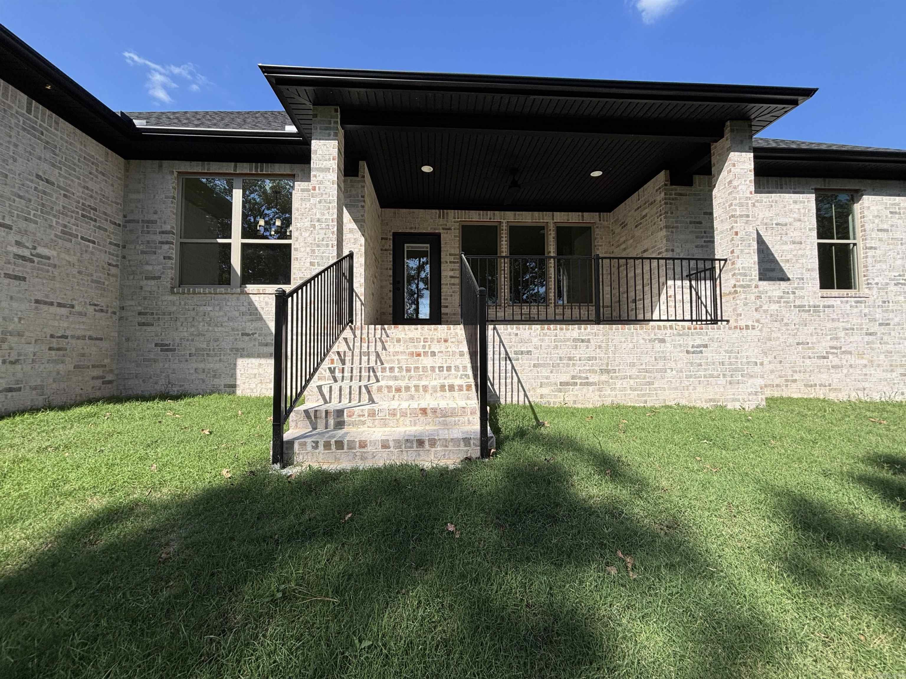 HIDDEN VALLEY ESTATES - Residential