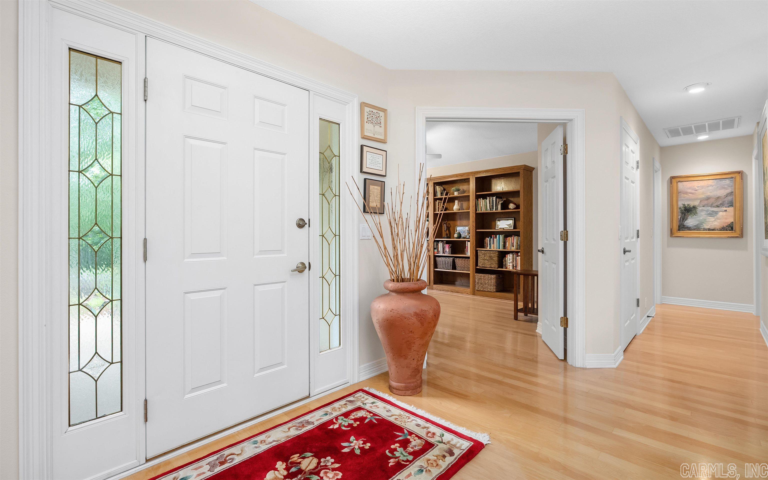 Sergio - Residential