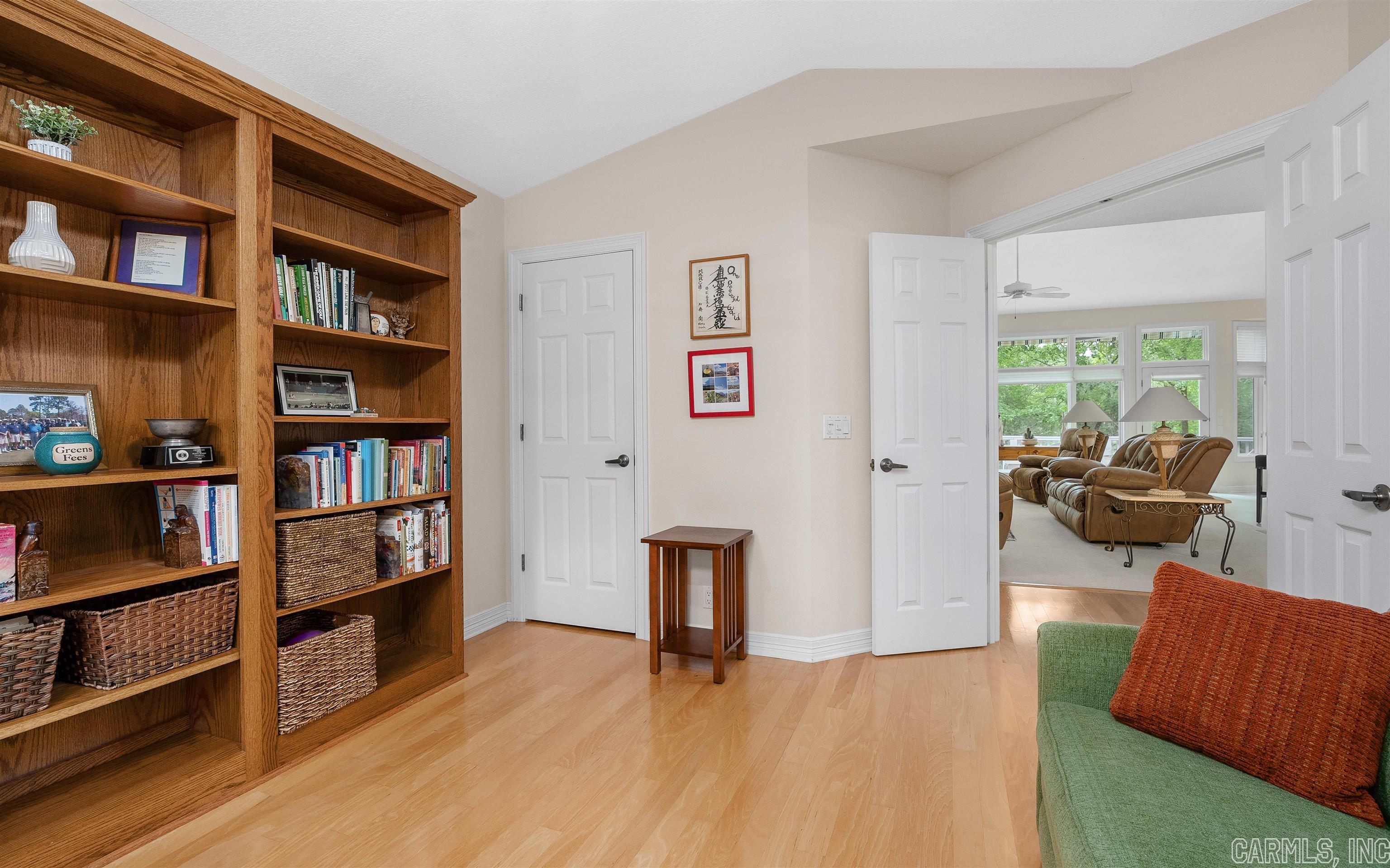 Sergio - Residential