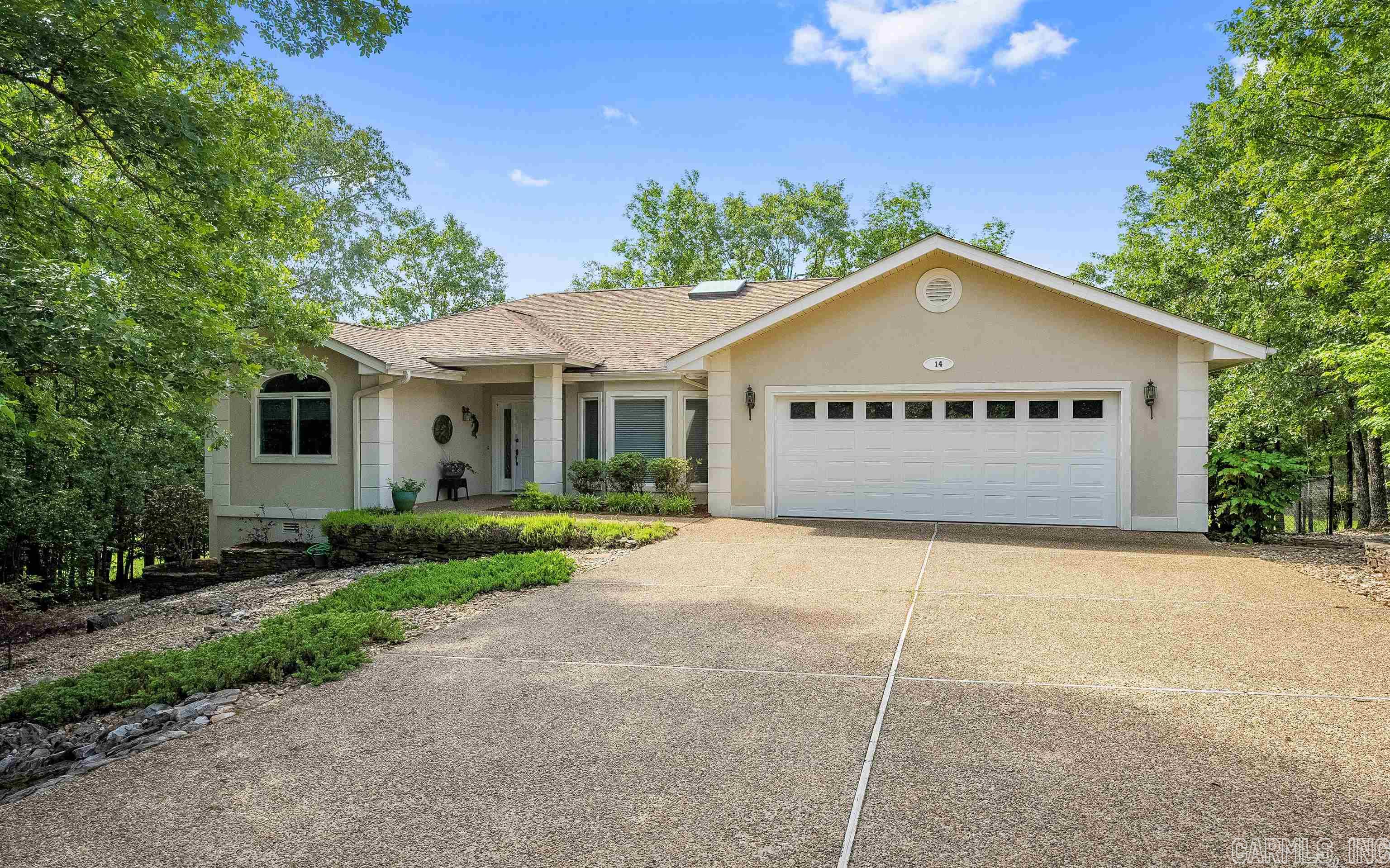 Sergio - Residential