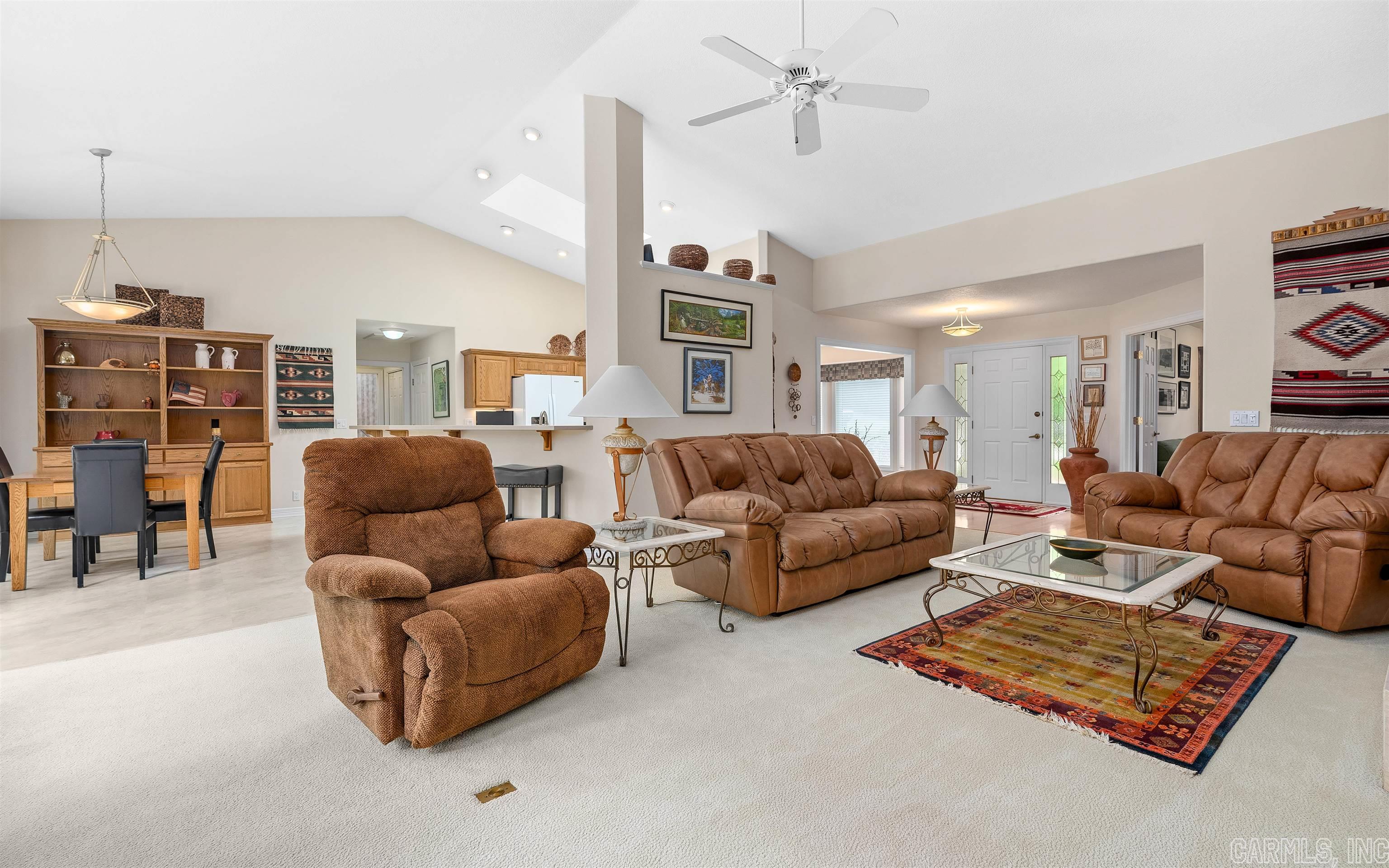 Sergio - Residential