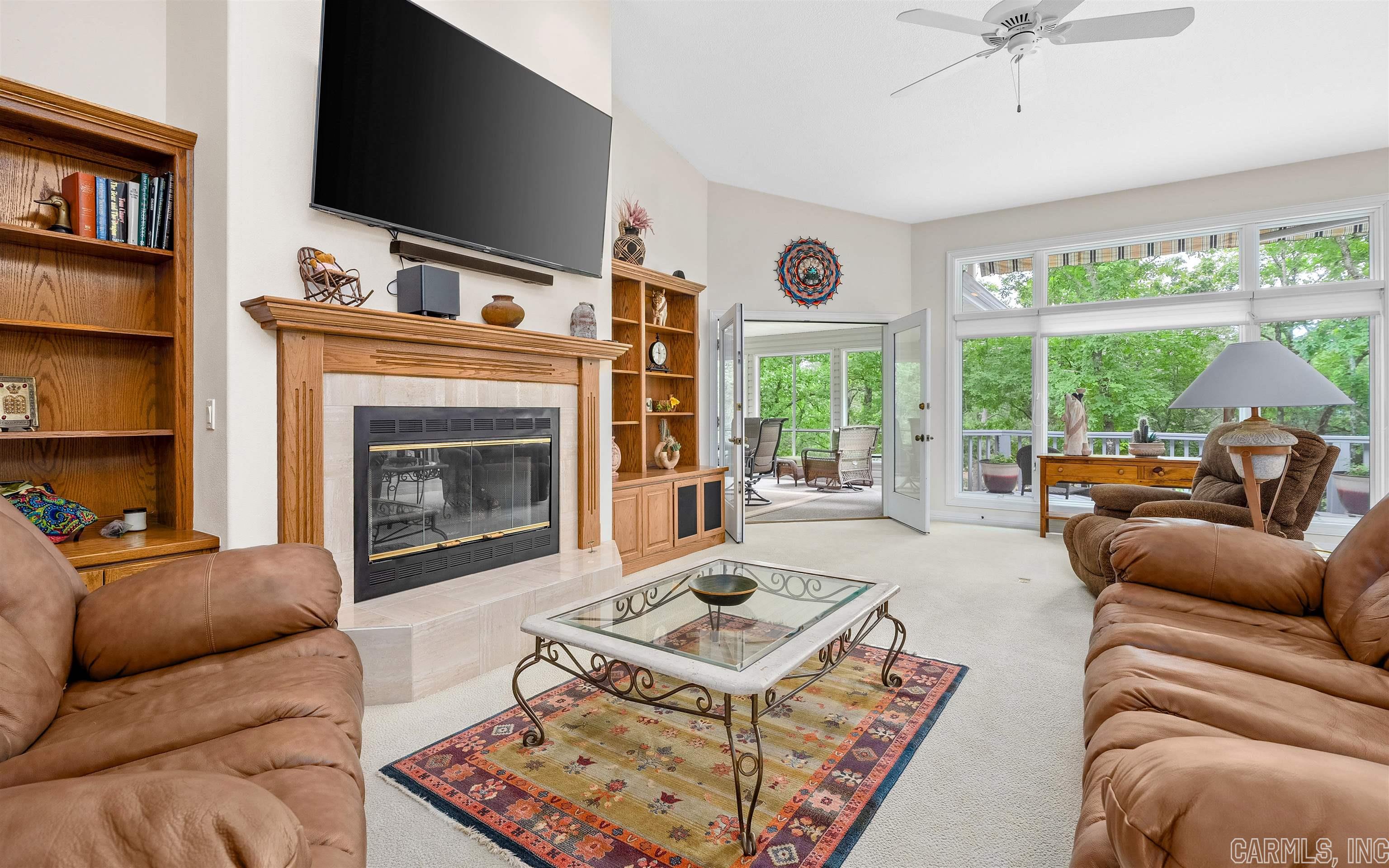 Sergio - Residential