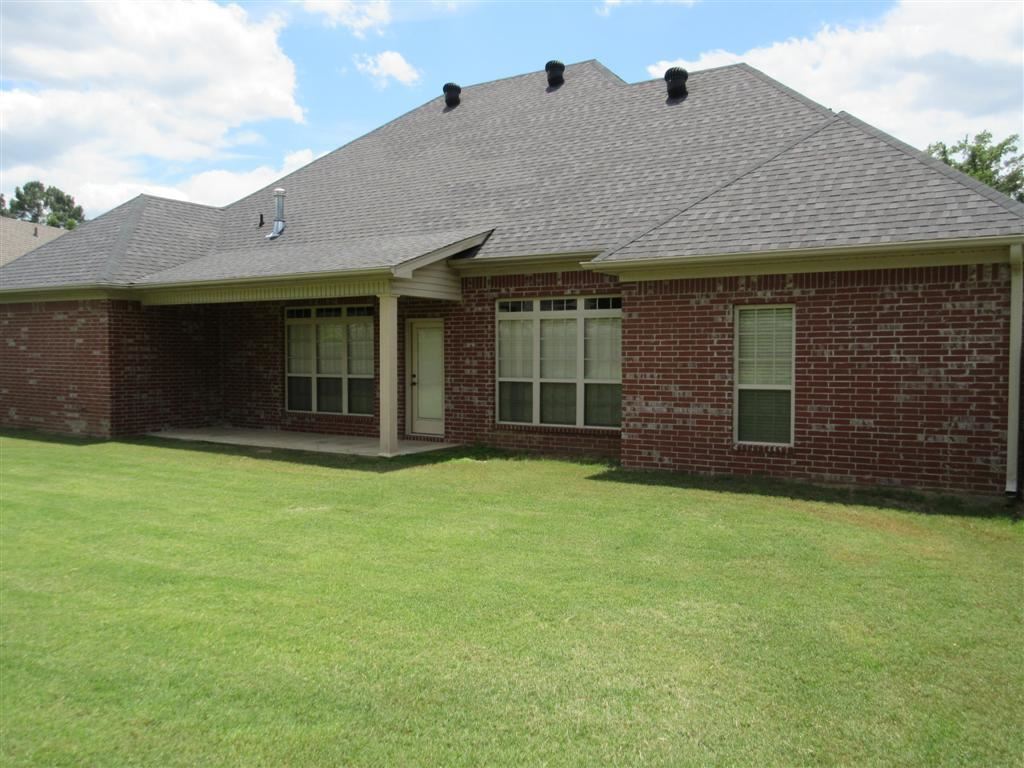 ANDRES PLACE - Residential