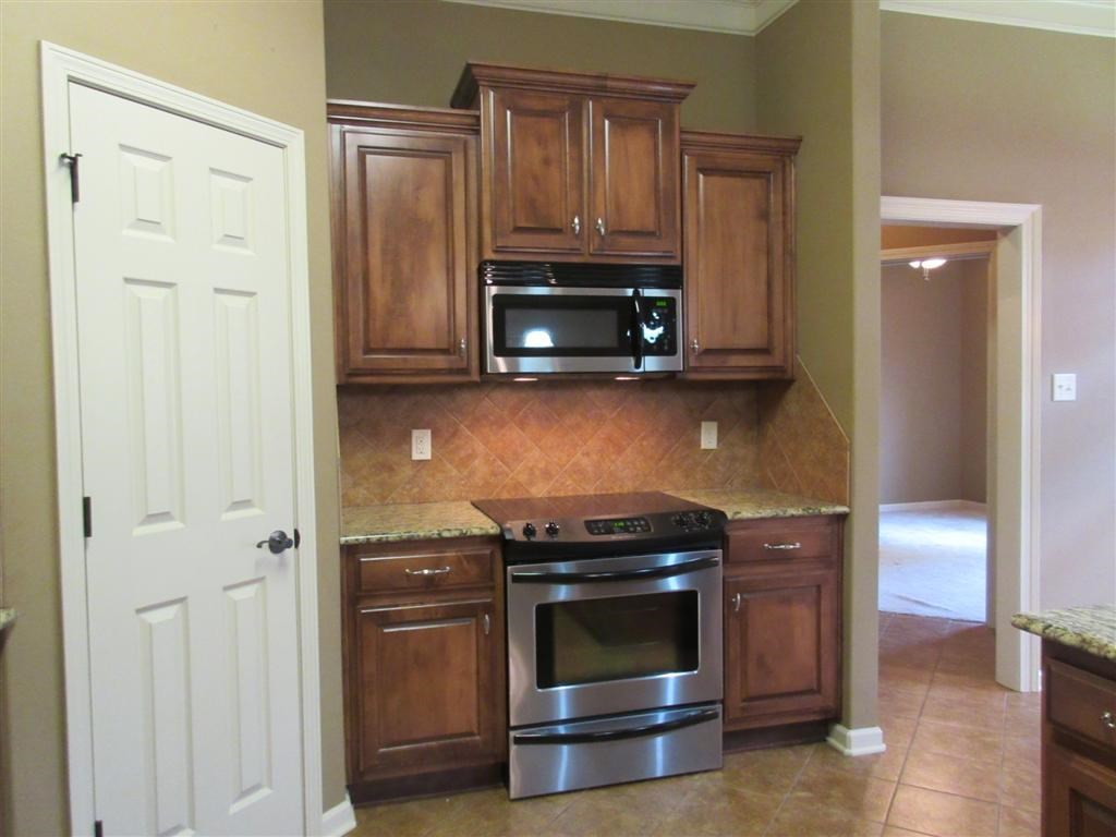 ANDRES PLACE - Residential