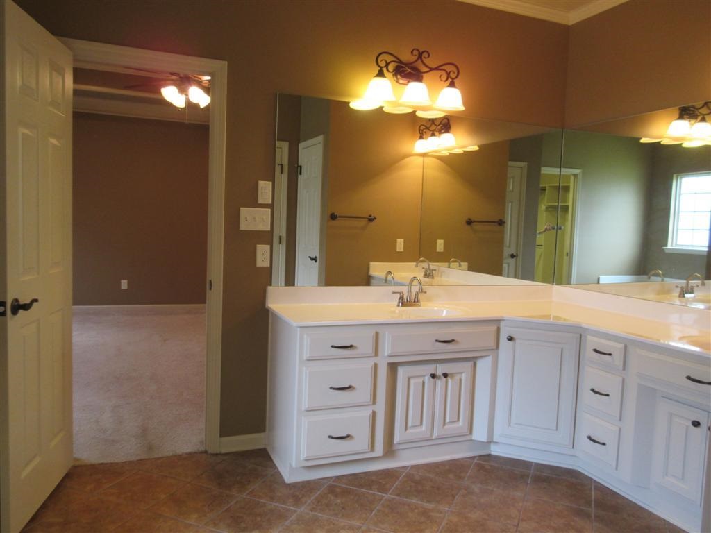 ANDRES PLACE - Residential