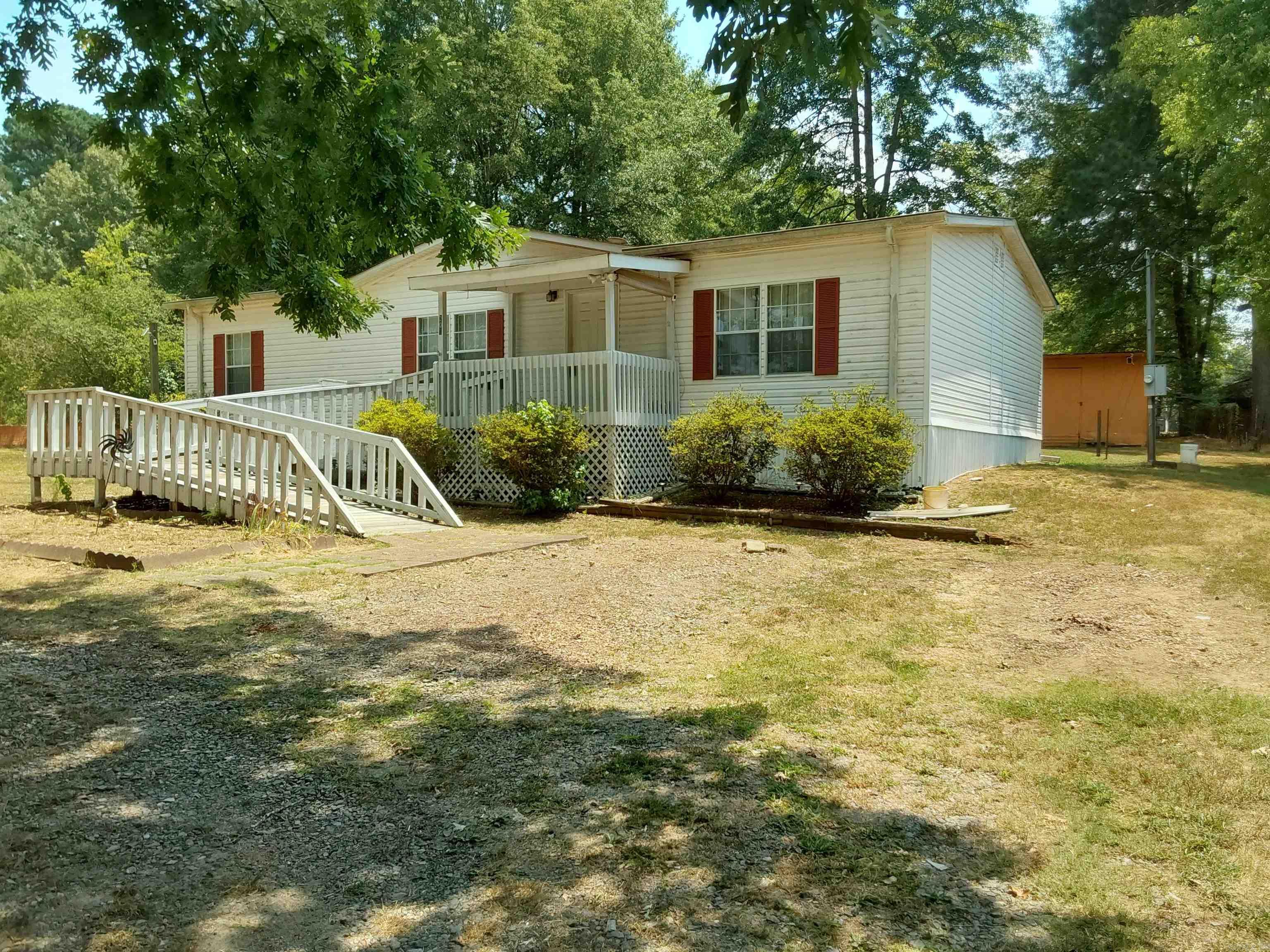 BIG OAK - Residential