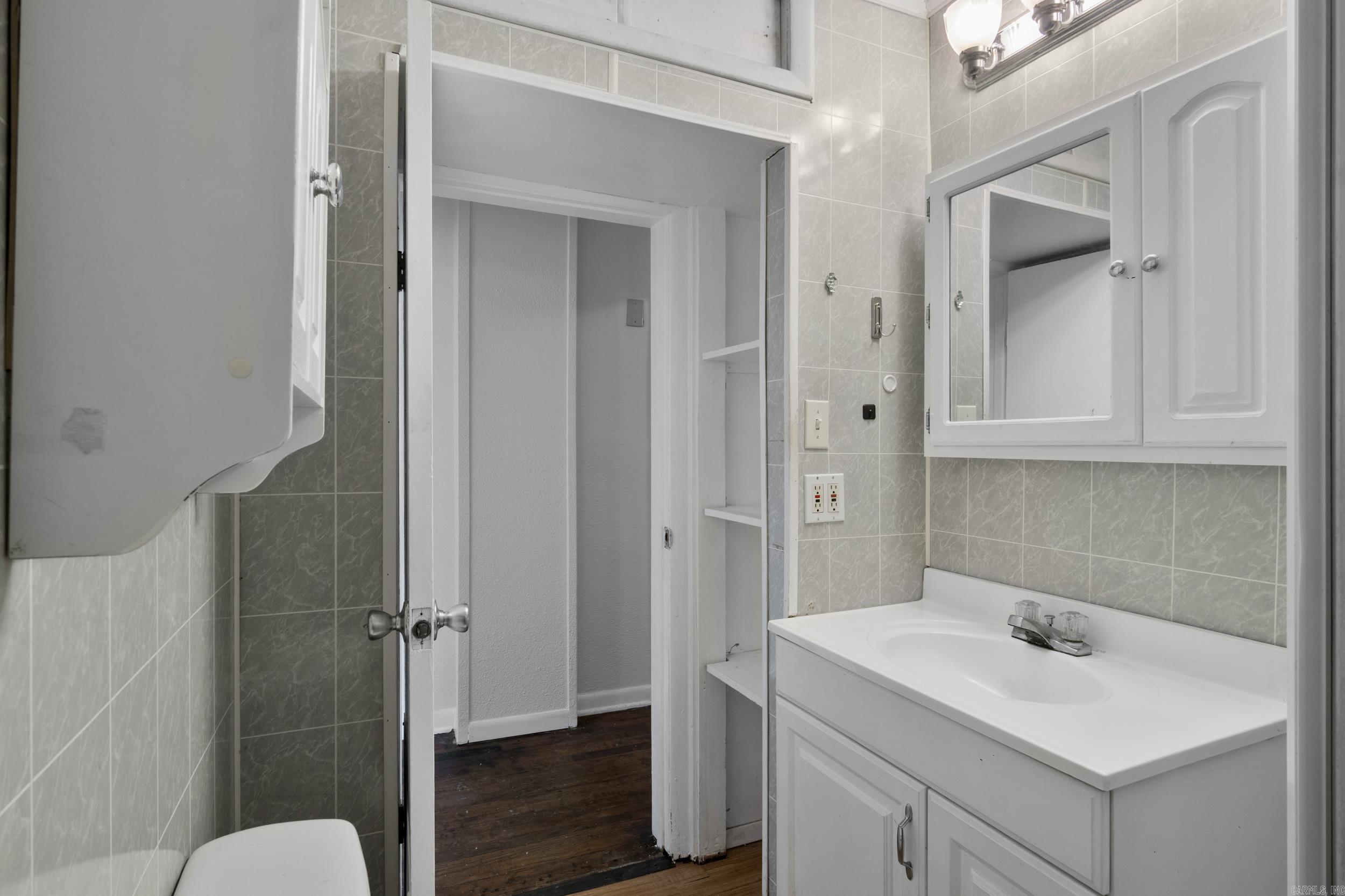 WATKINS & QUARLES ADD - Residential