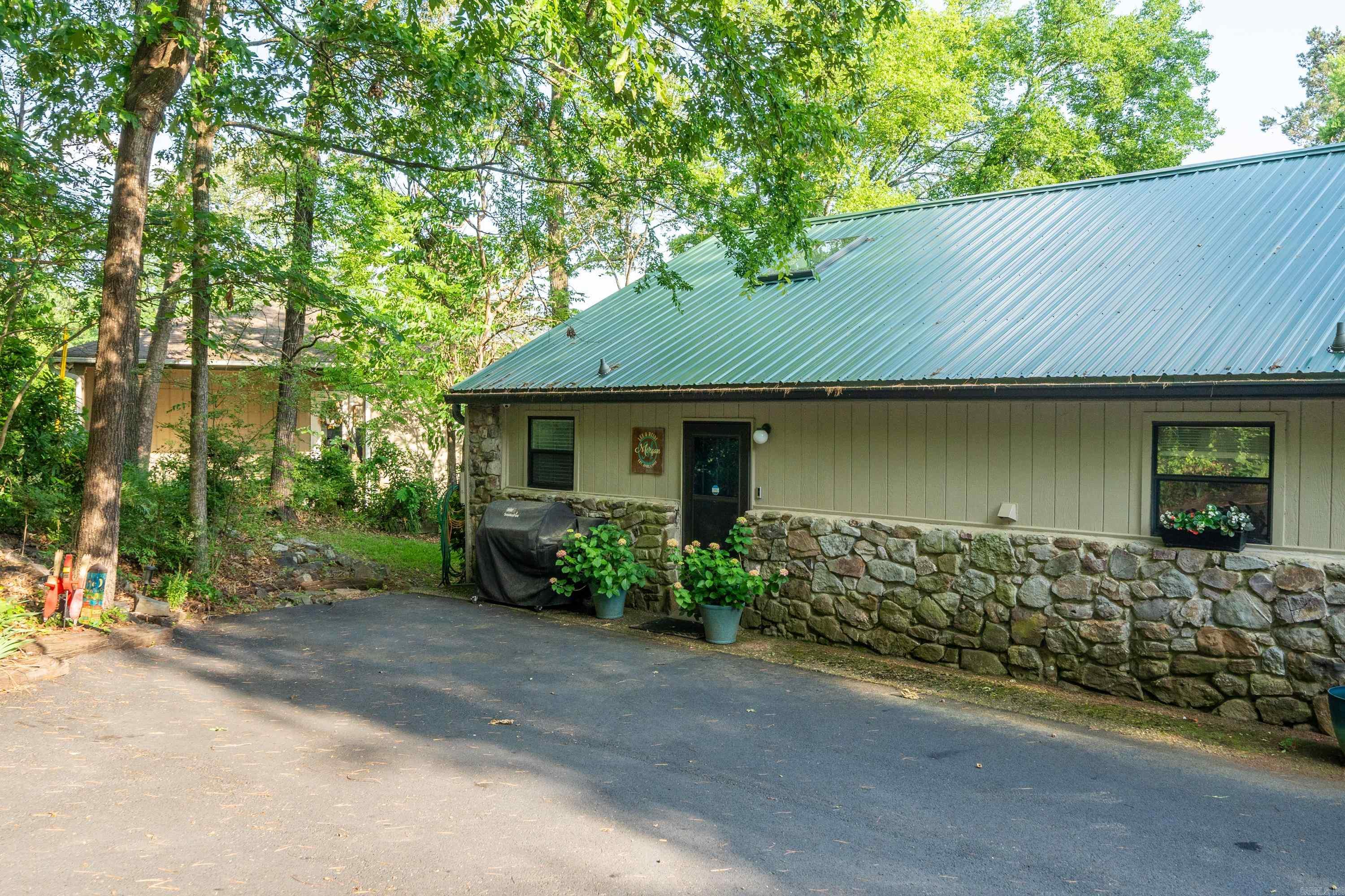 White Oaks - Residential