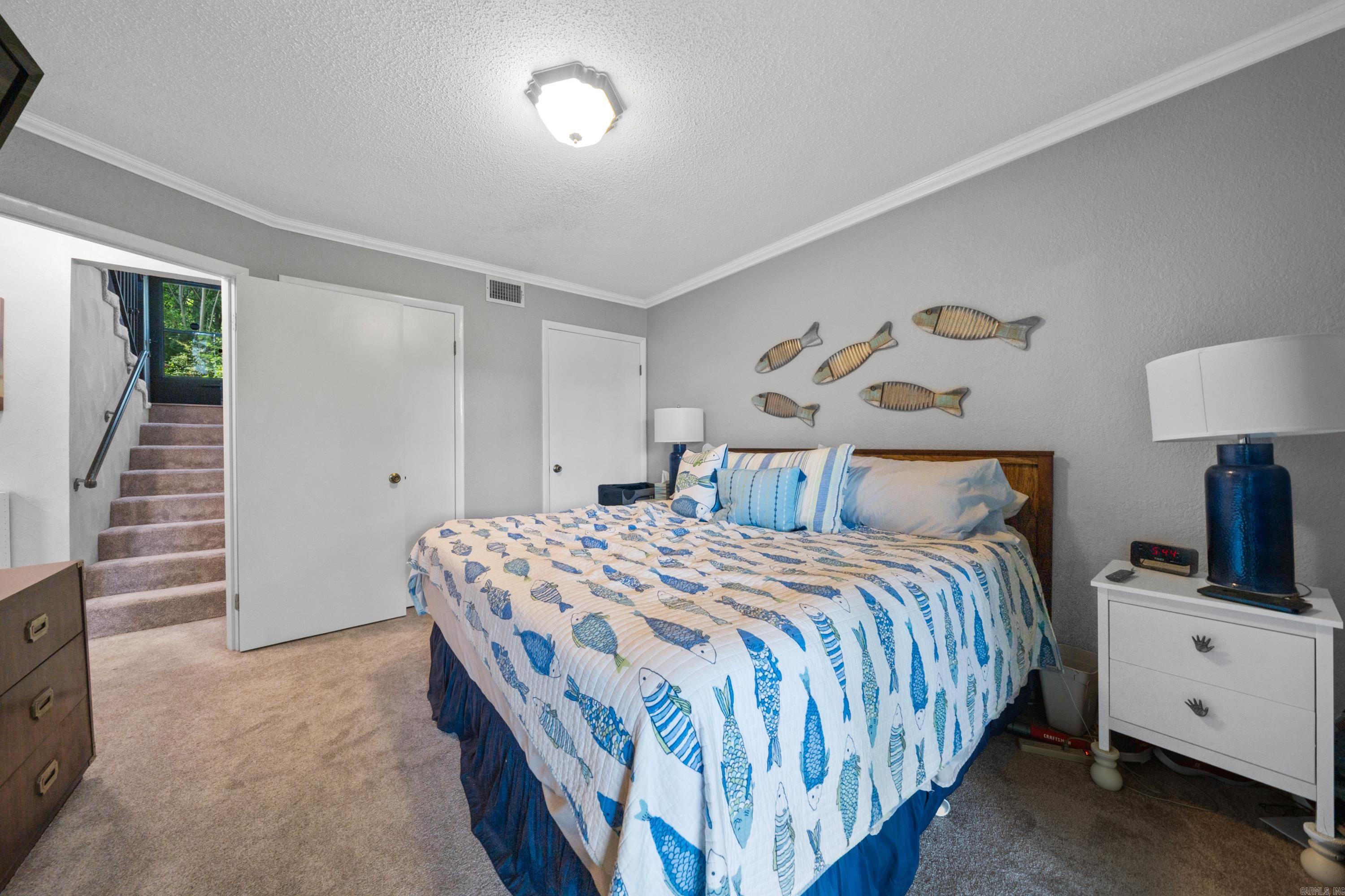 White Oaks - Residential