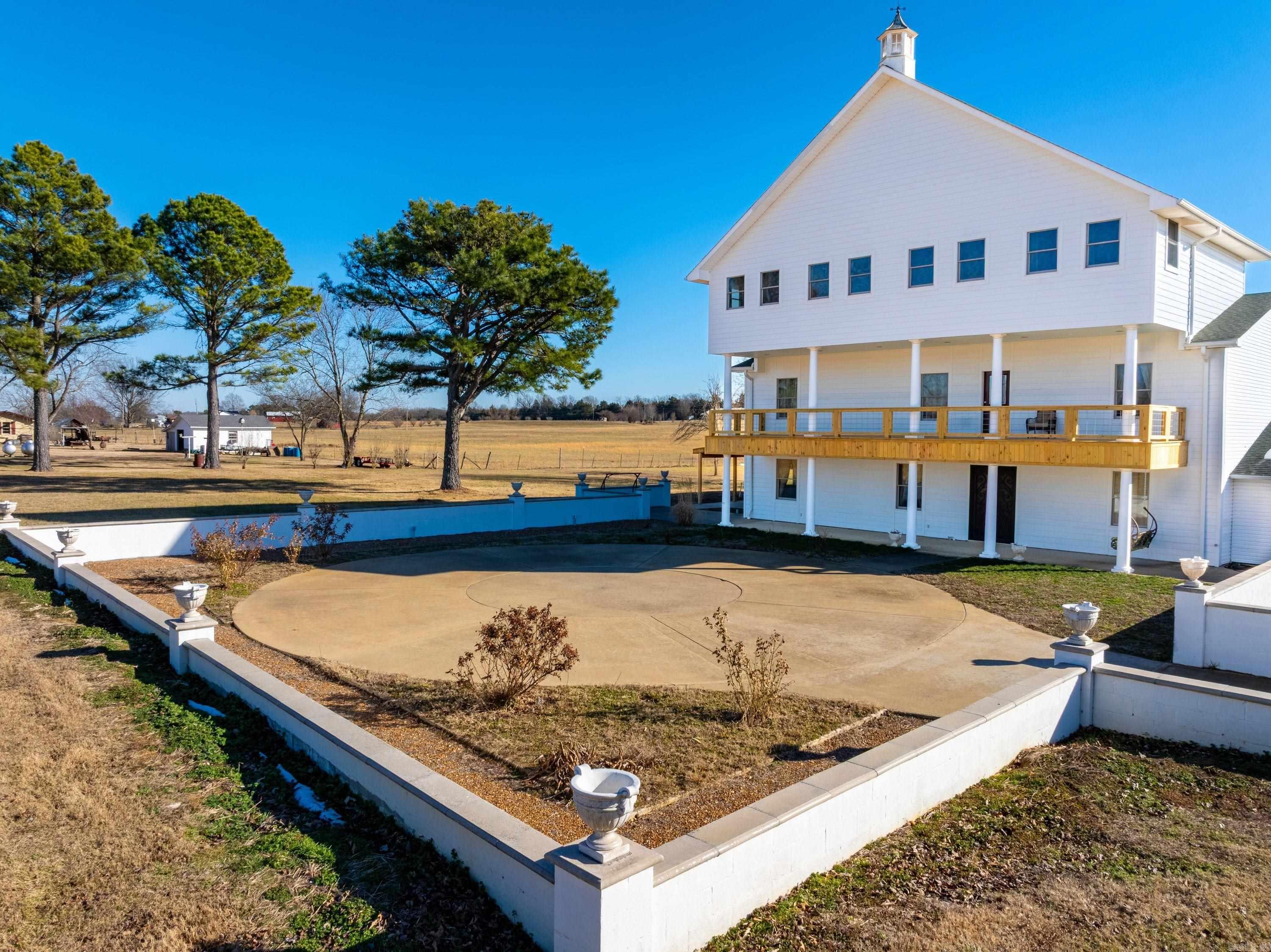 Metes & Bounds - Residential