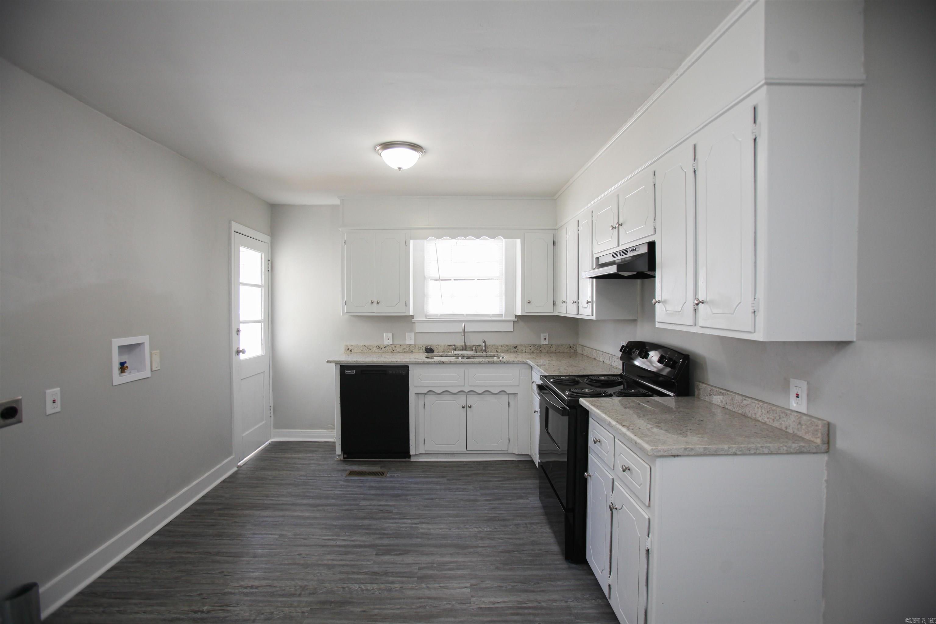 Missouri Pacific - Residential Lease