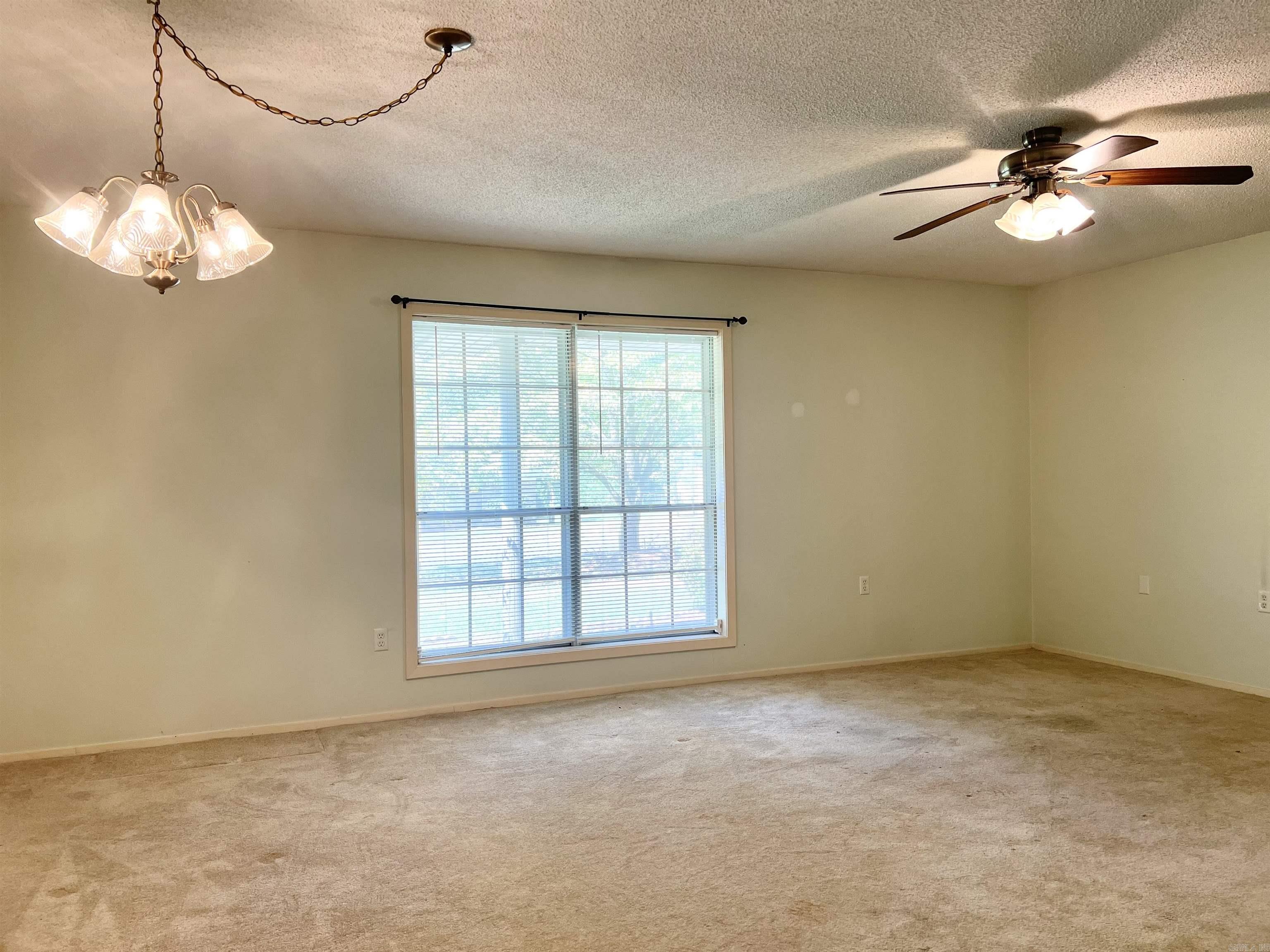 MIKE BERG LAKE - Residential