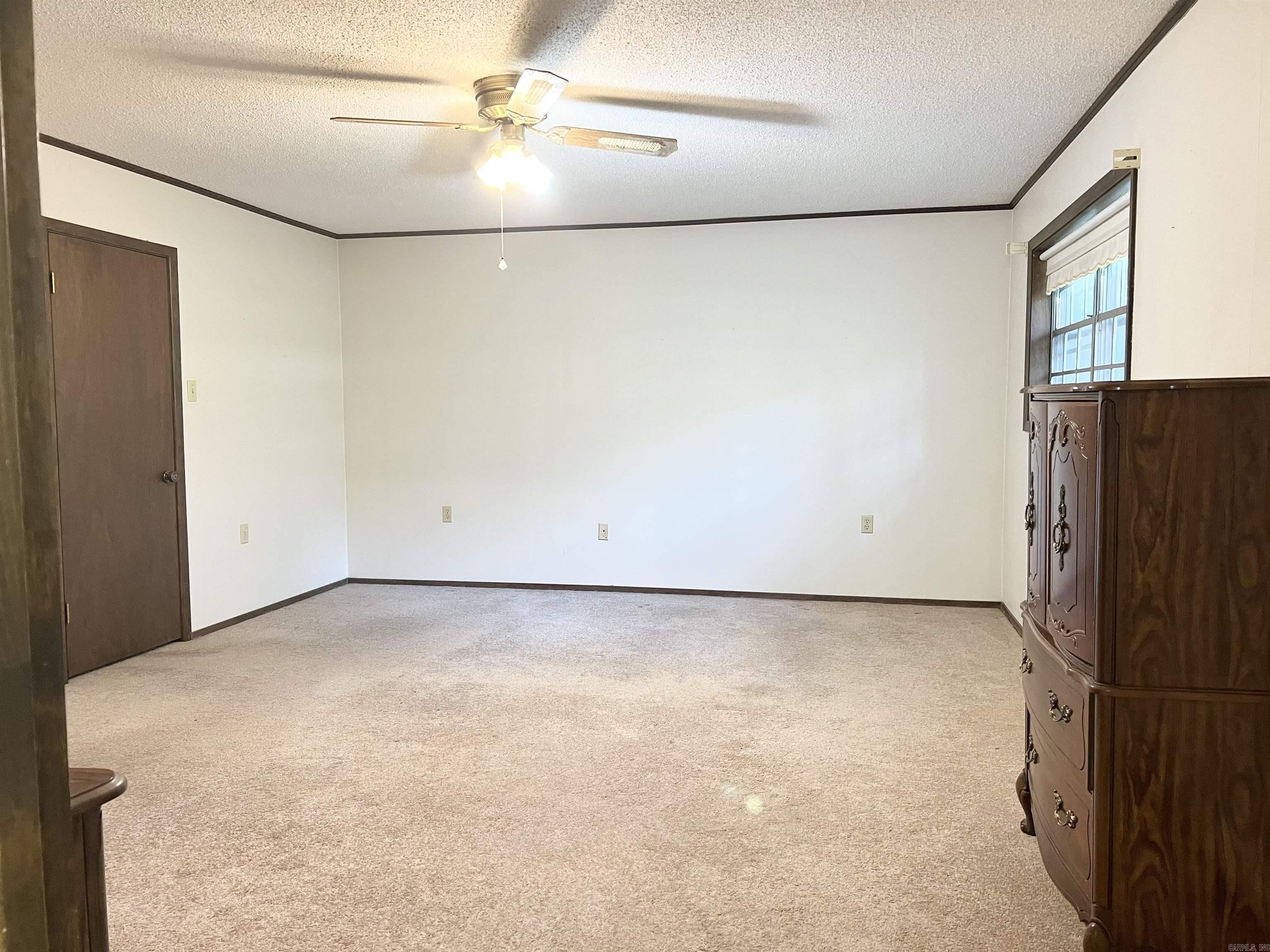 MIKE BERG LAKE - Residential