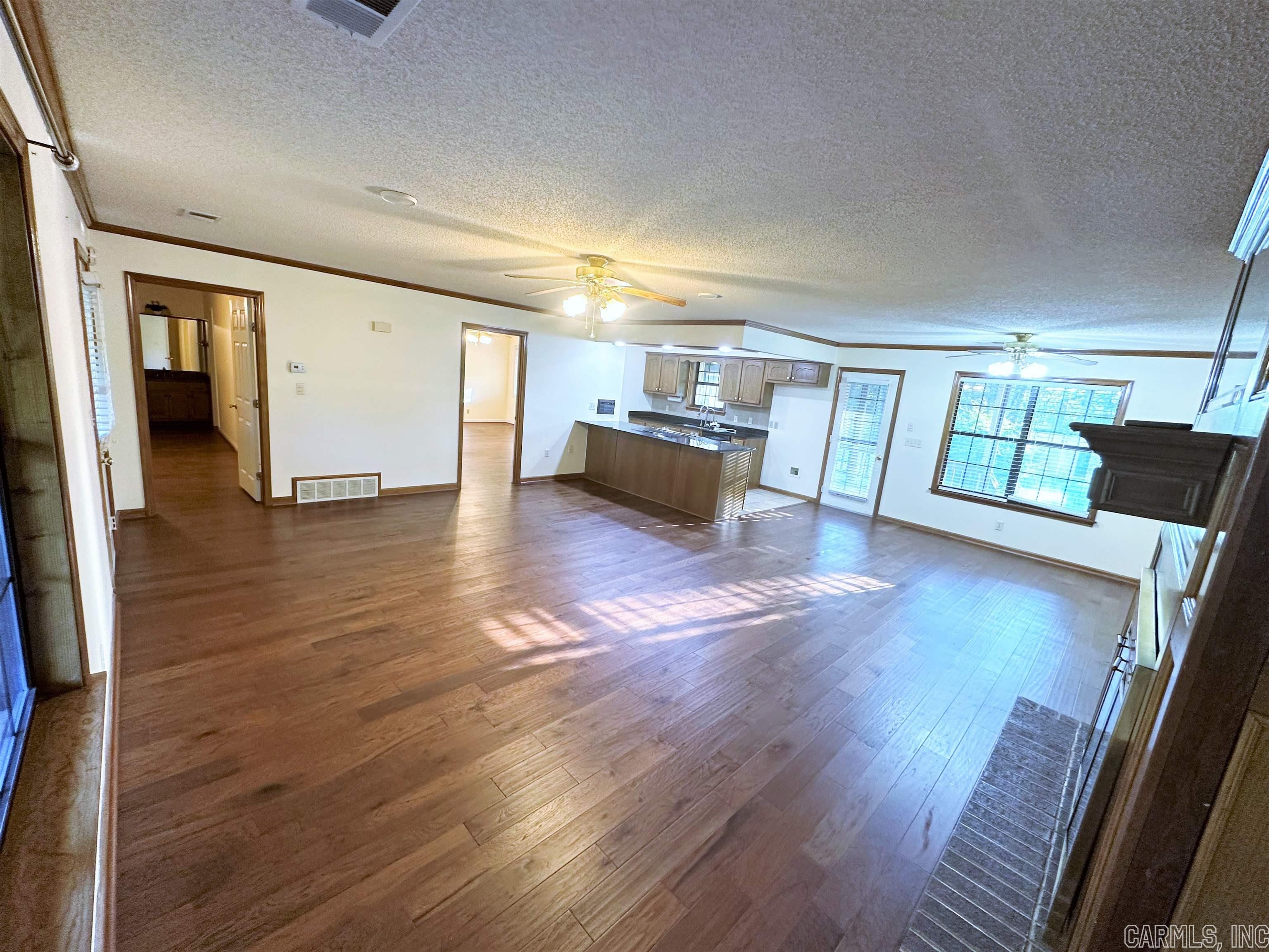 Heber Outside - Residential