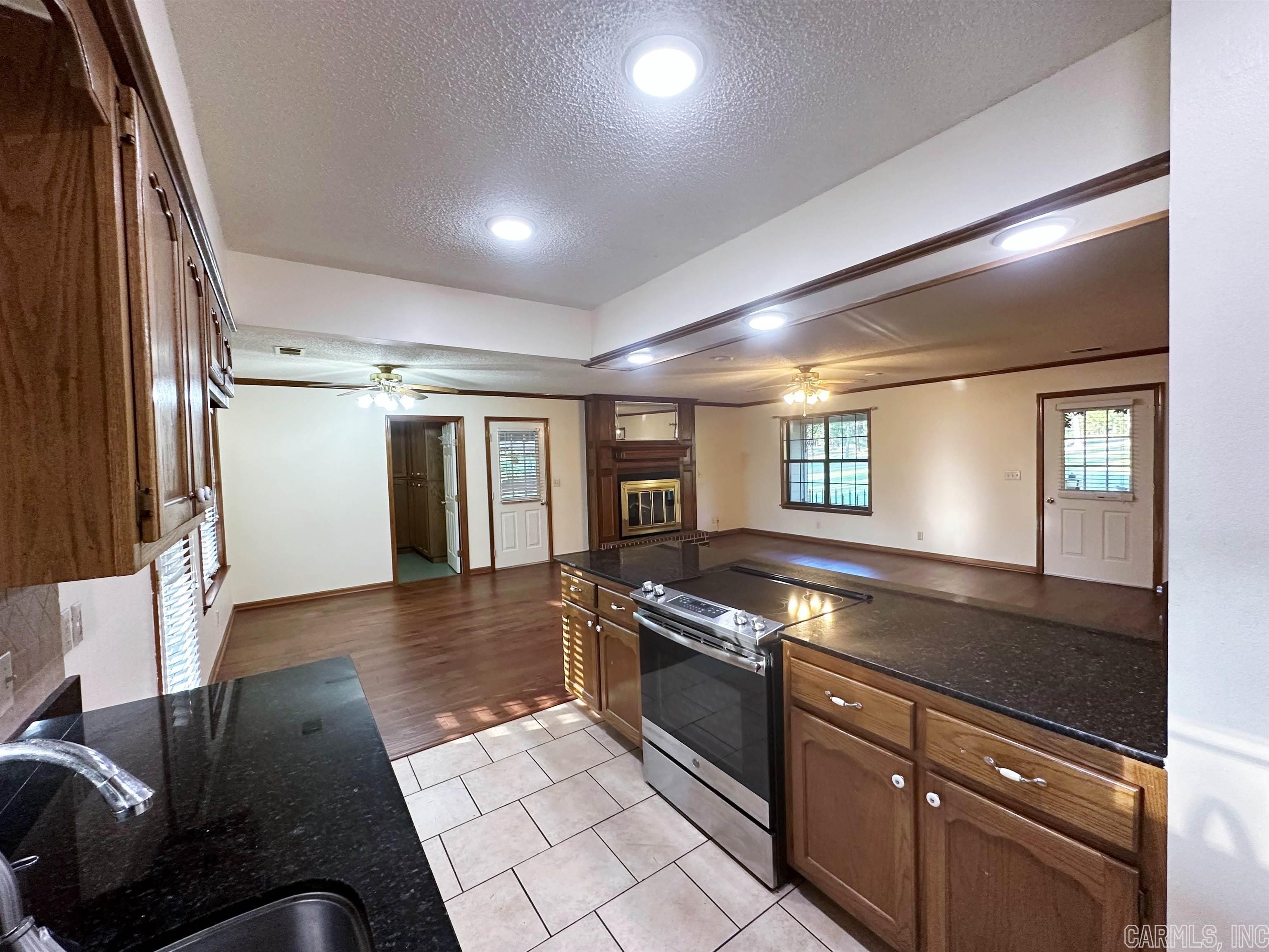 Heber Outside - Residential