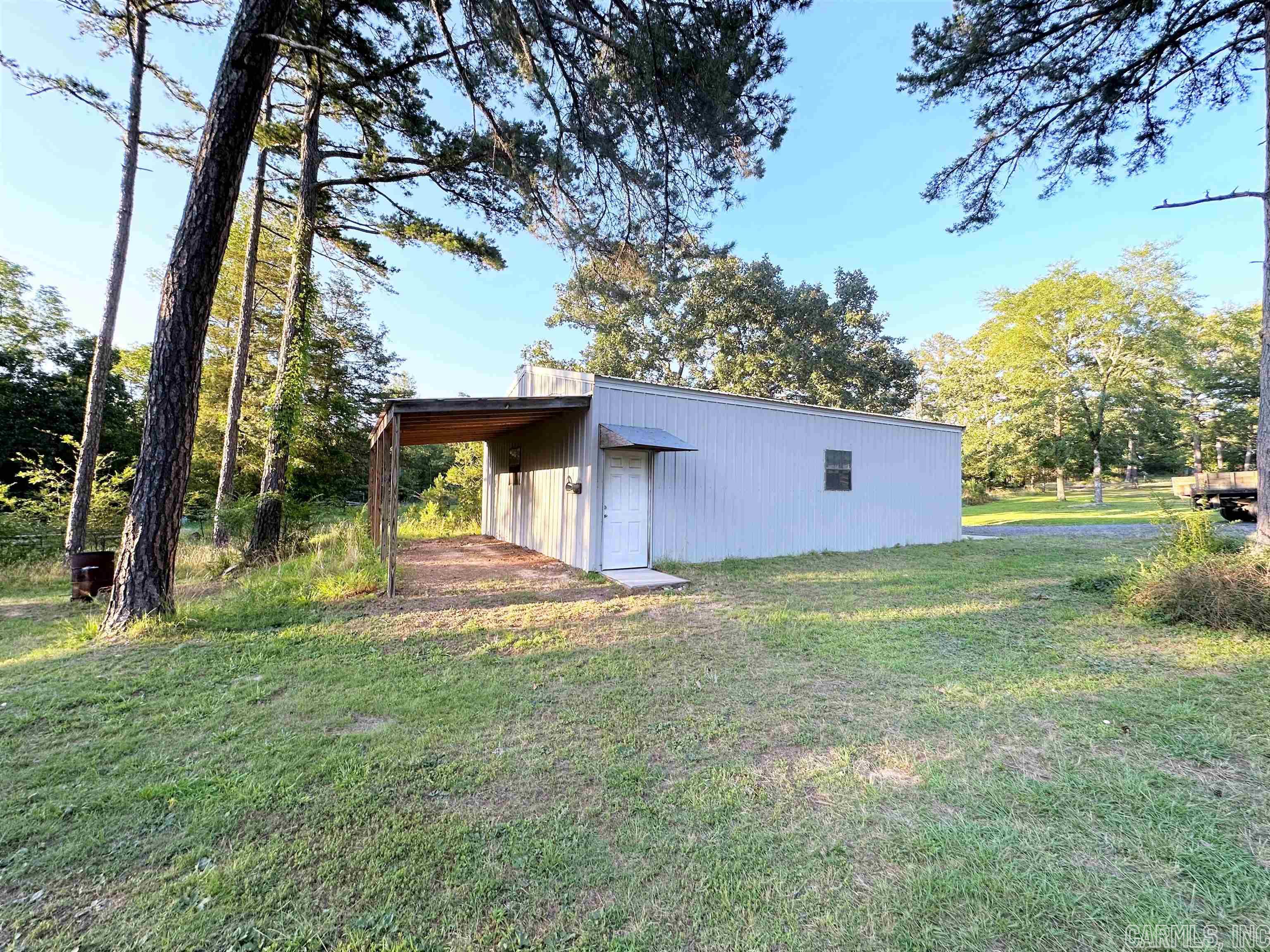 Heber Outside - Residential