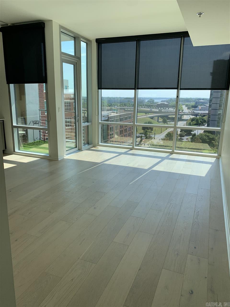 River Market Tower HPR - Residential Lease