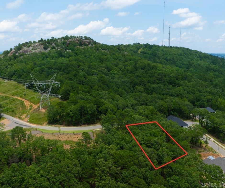 BEAR DEN ESTATES - Land