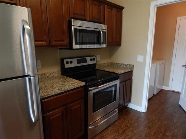 Hickory Hills - Residential