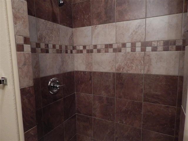 Hickory Hills - Residential