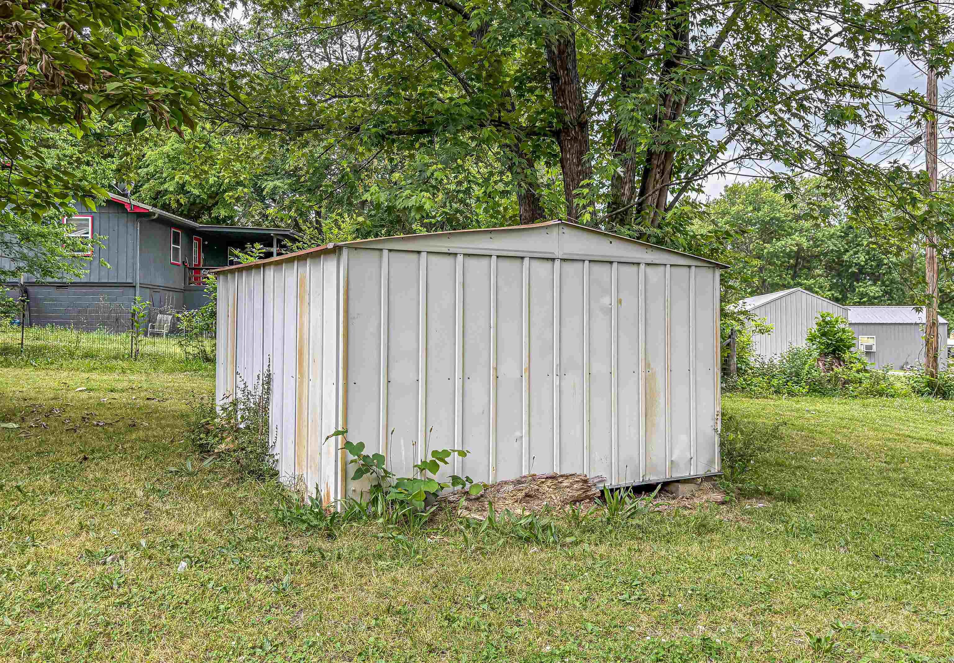 CEDAR TERRANCE - Residential