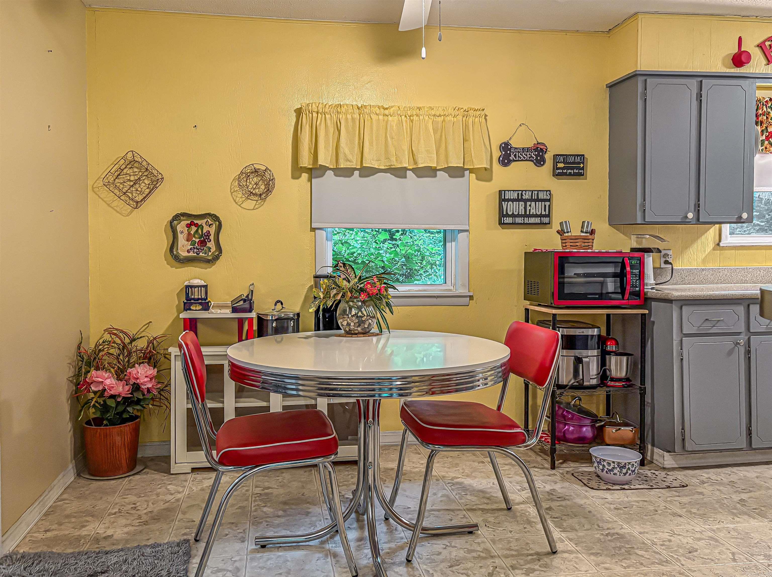 CEDAR TERRANCE - Residential
