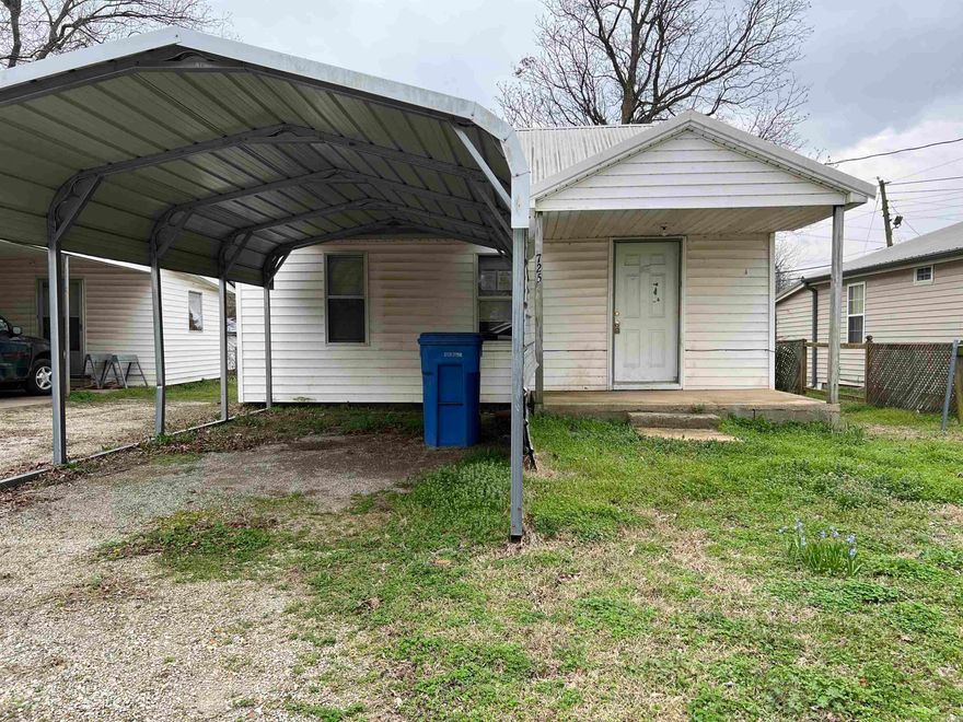 Unique opportunity! Here is a 1 bedroom, 1 bathroom home which has received updates over some years. HUD Case # 031-573781. Agents /purchasers refer to HUDHomestore.gov for info on buying and bidding on HUD-owned homes. Sold AS-IS. Managed by www.olympusams-at.com. Buyer cannot enter property without a licensed agent. No Seller Property Disclosure will be provided.