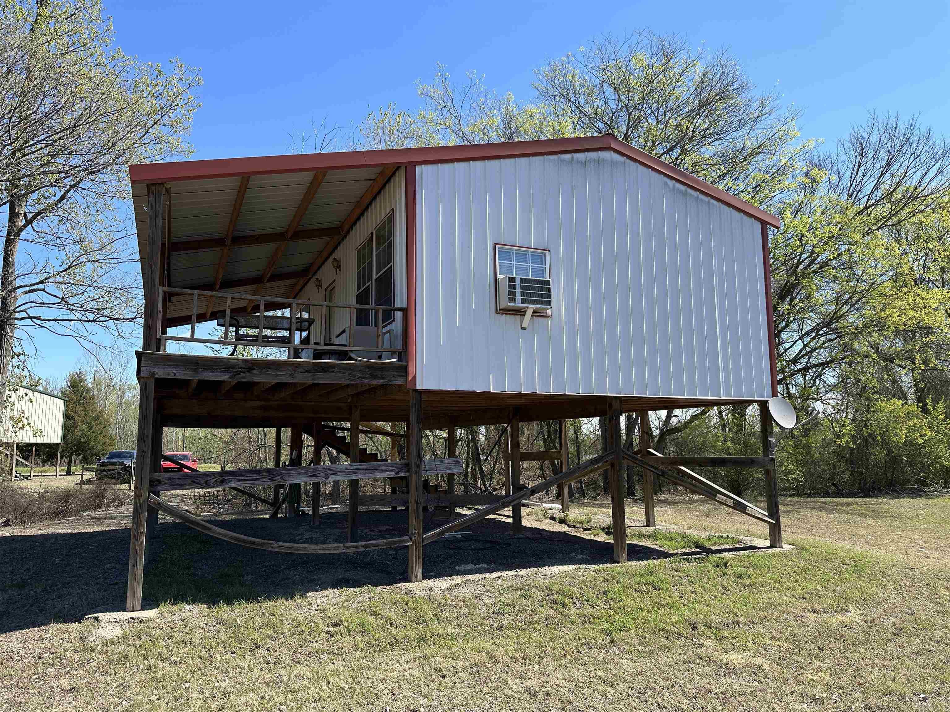 Metes & Bounds - Residential