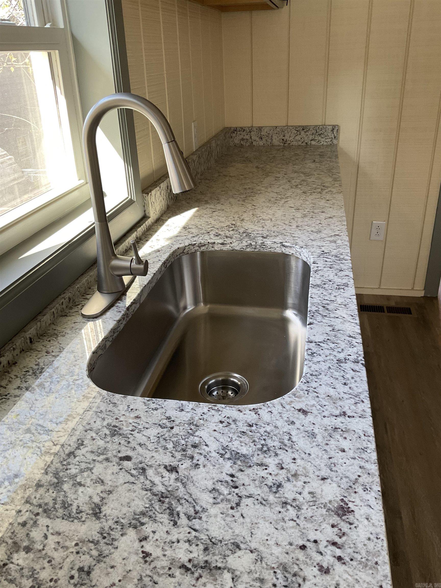 CENTRAL AVENUE PARK - Residential