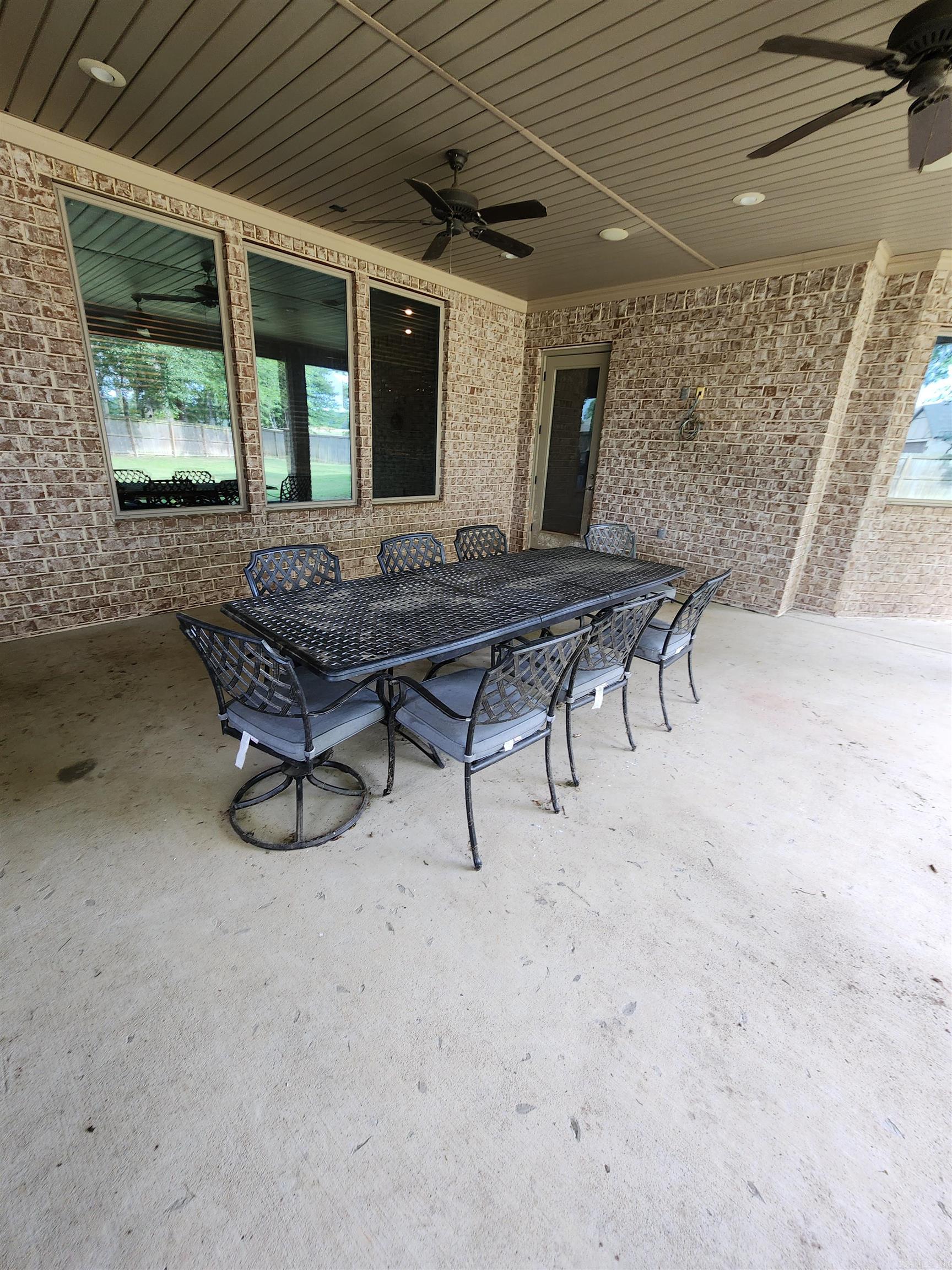 HURRICANE LAKE EST - Residential