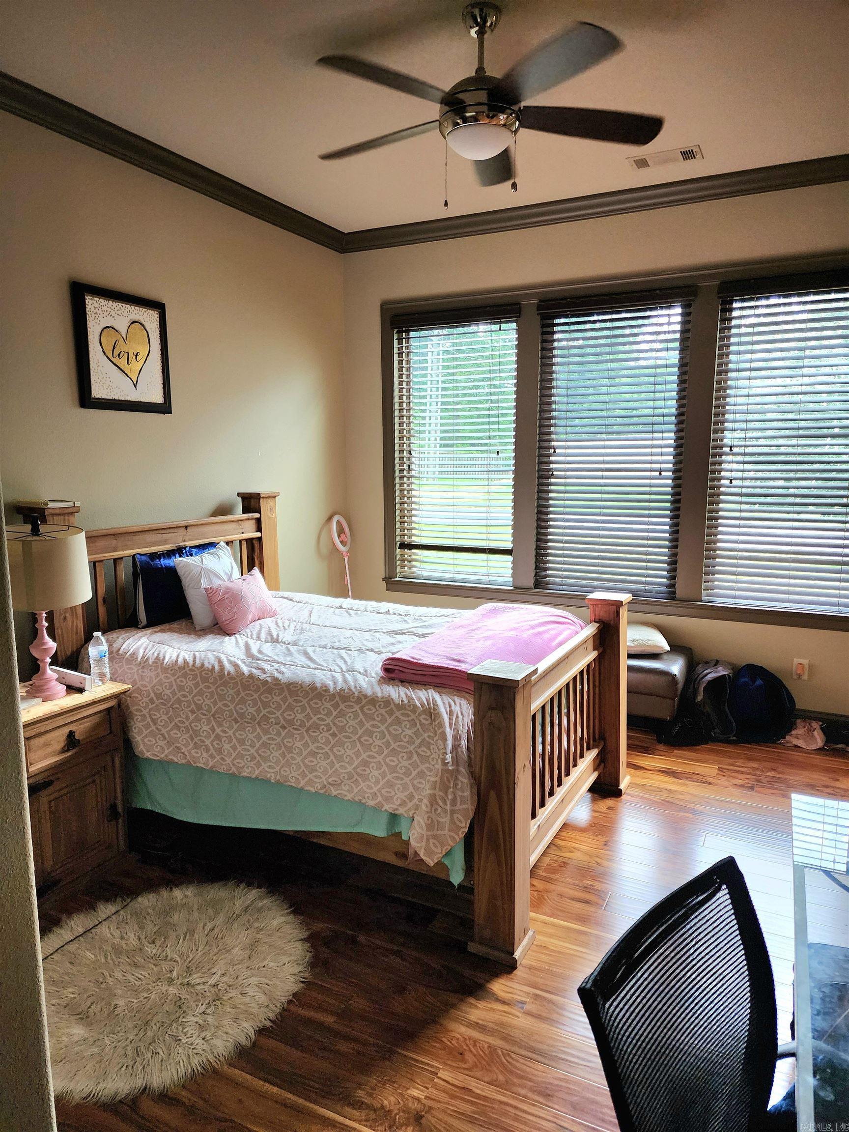 HURRICANE LAKE EST - Residential