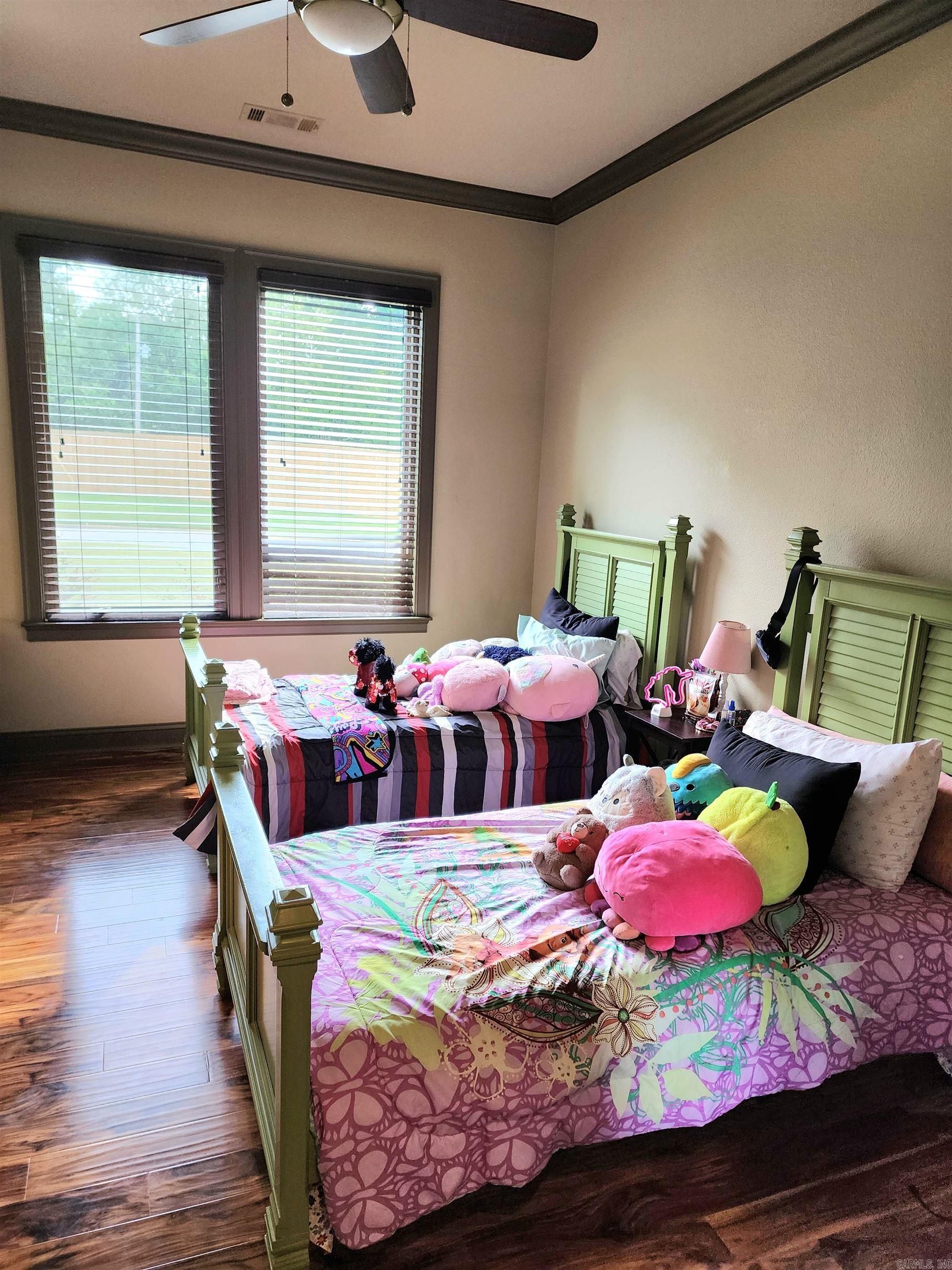 HURRICANE LAKE EST - Residential