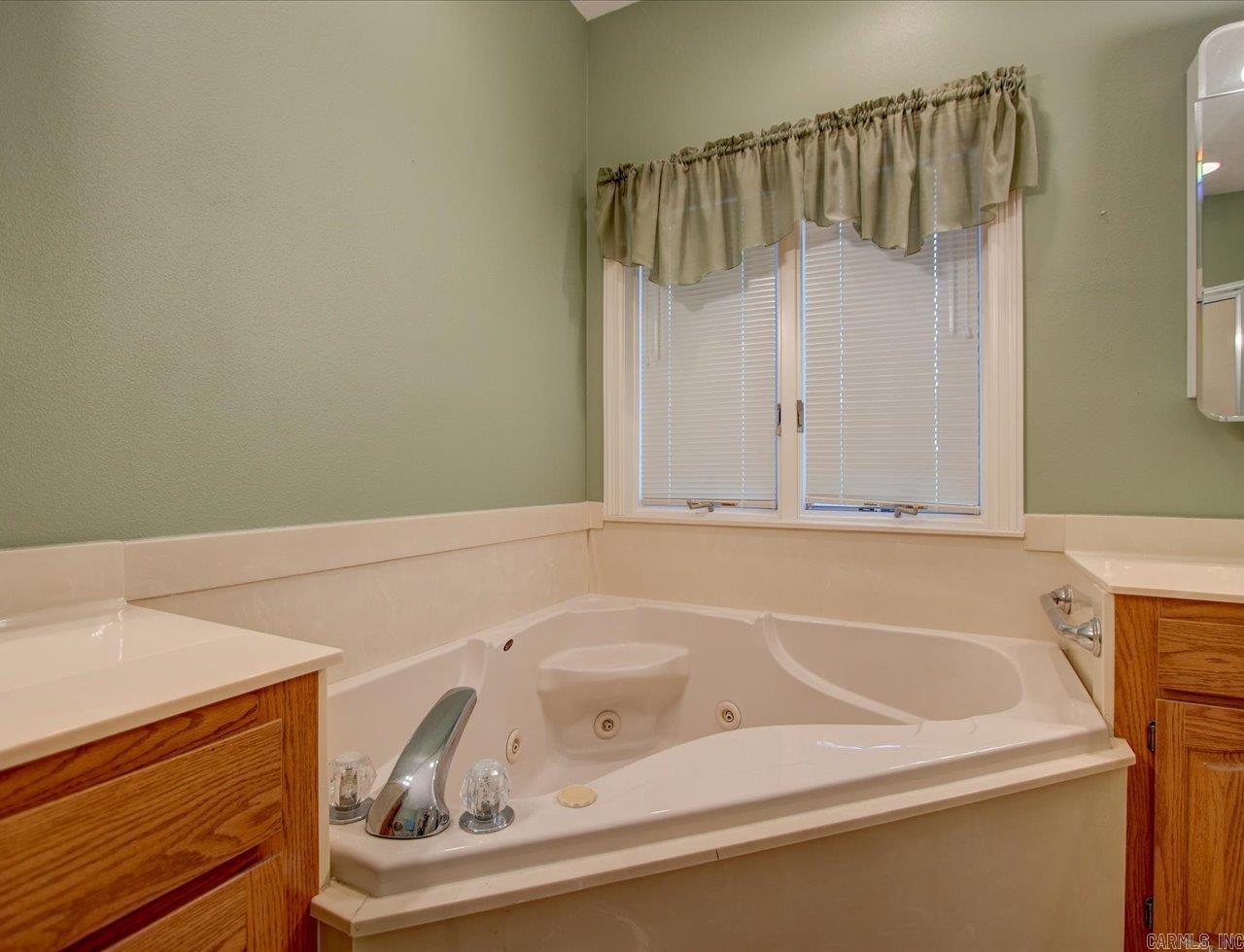 ALTA VISTA - Residential