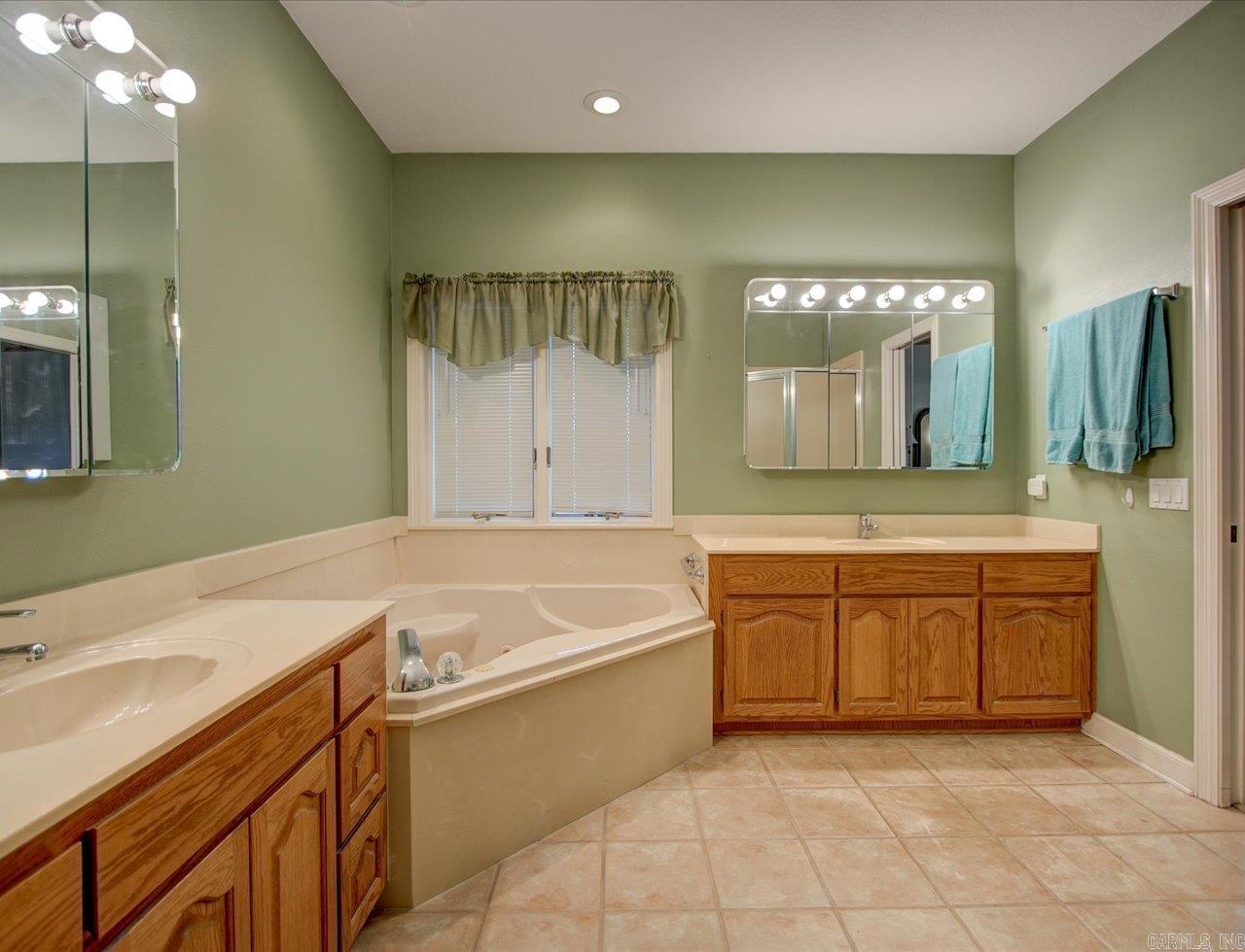 ALTA VISTA - Residential