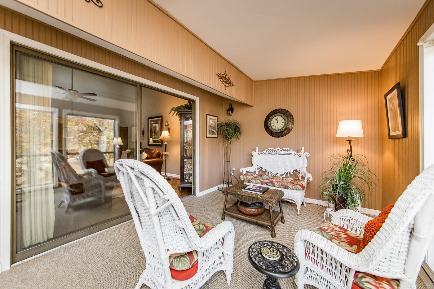 COUNTRY CLUB RIDGE - Residential
