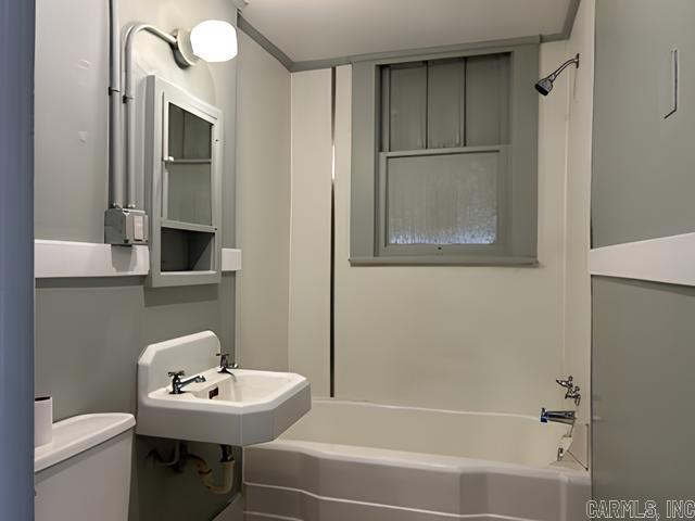 HSR BLK - Residential Income
