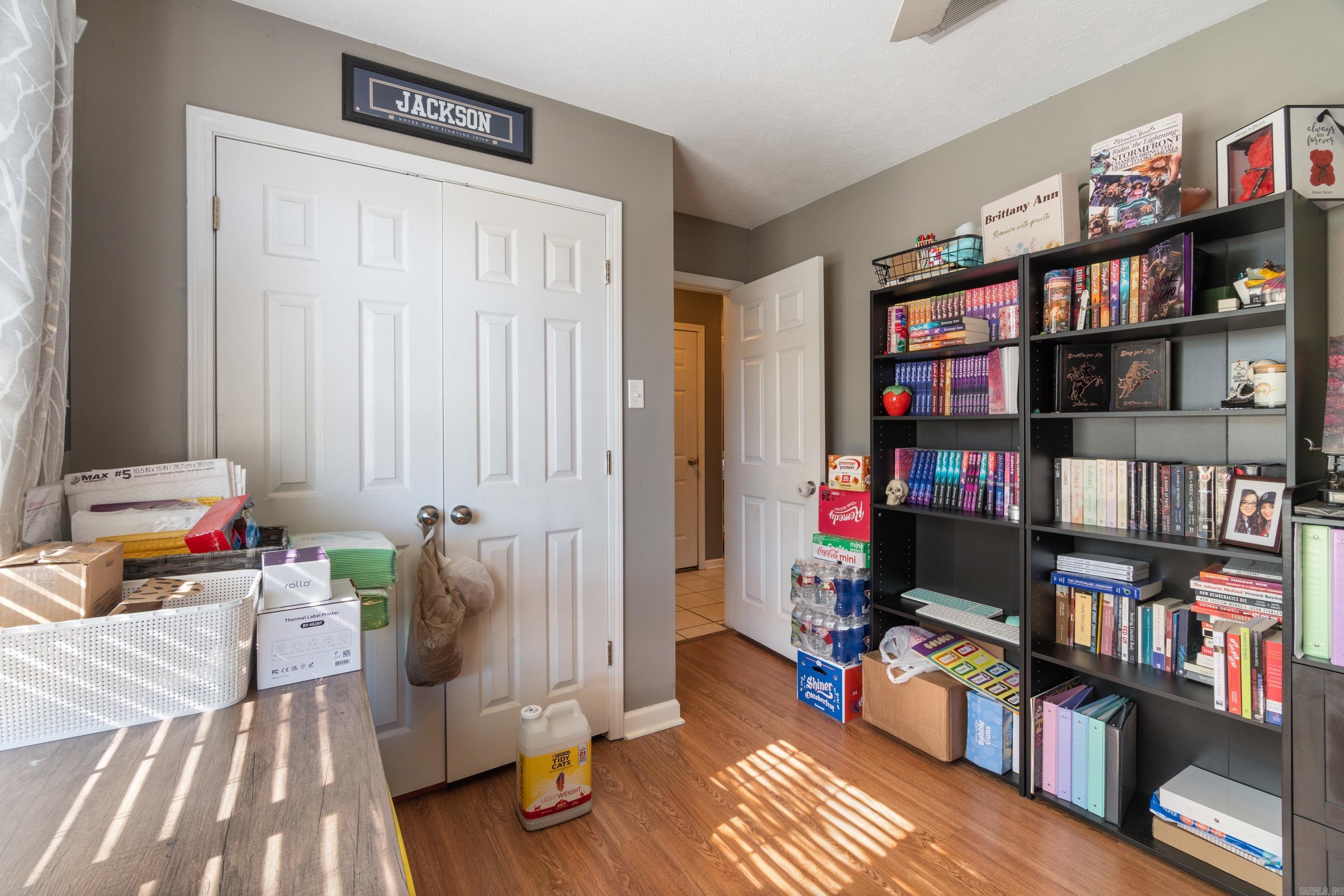 CHERUB COURT - Residential