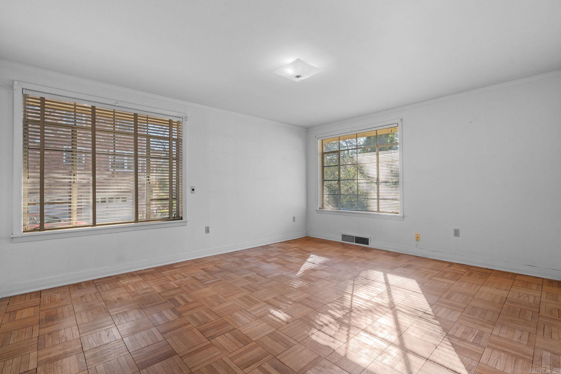 TRIVISTA - Residential