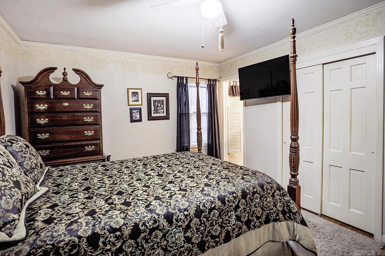 BROOKFIELD - Residential