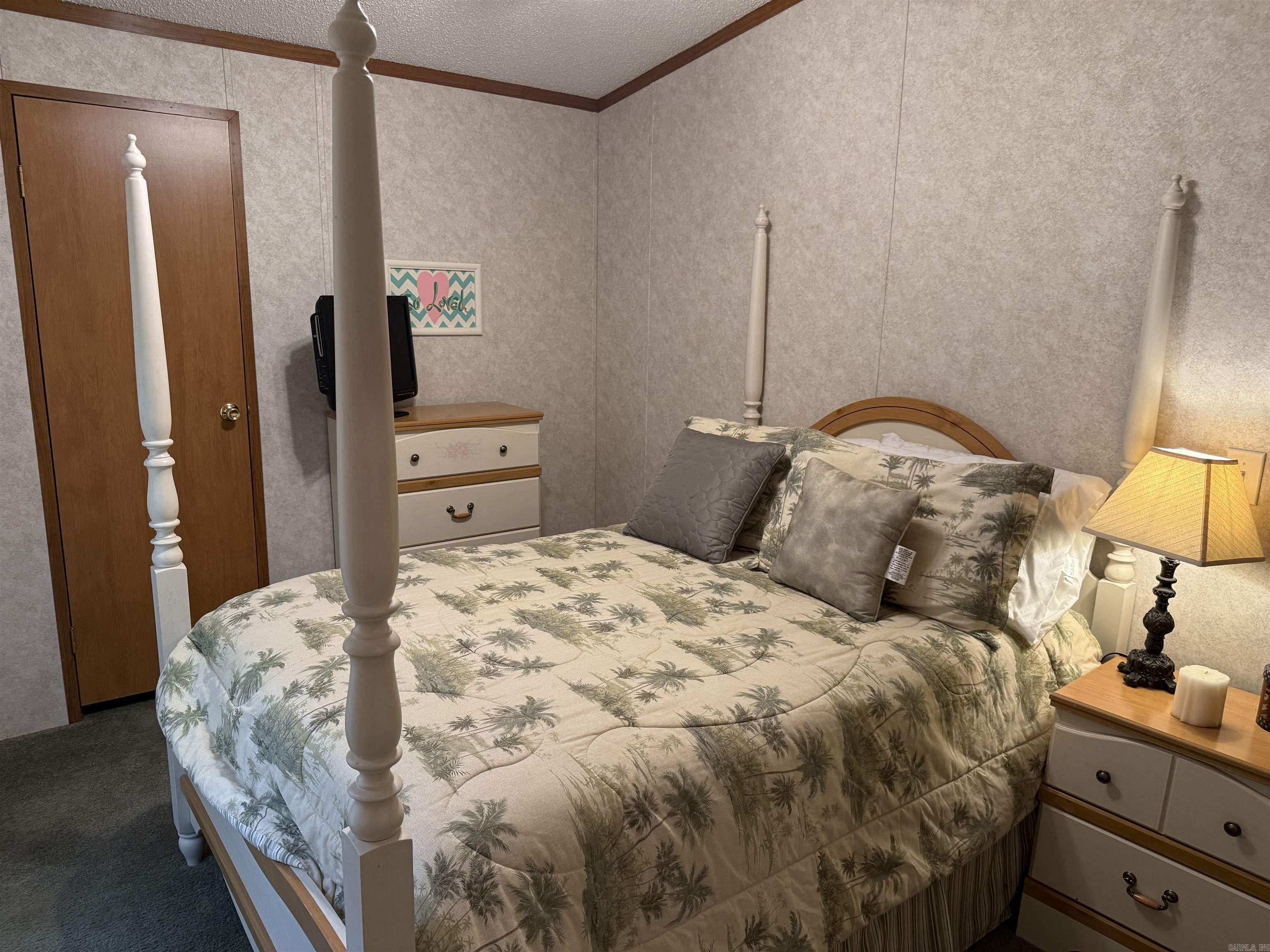 SCENIC PLACE - COVE CREEK - Residential