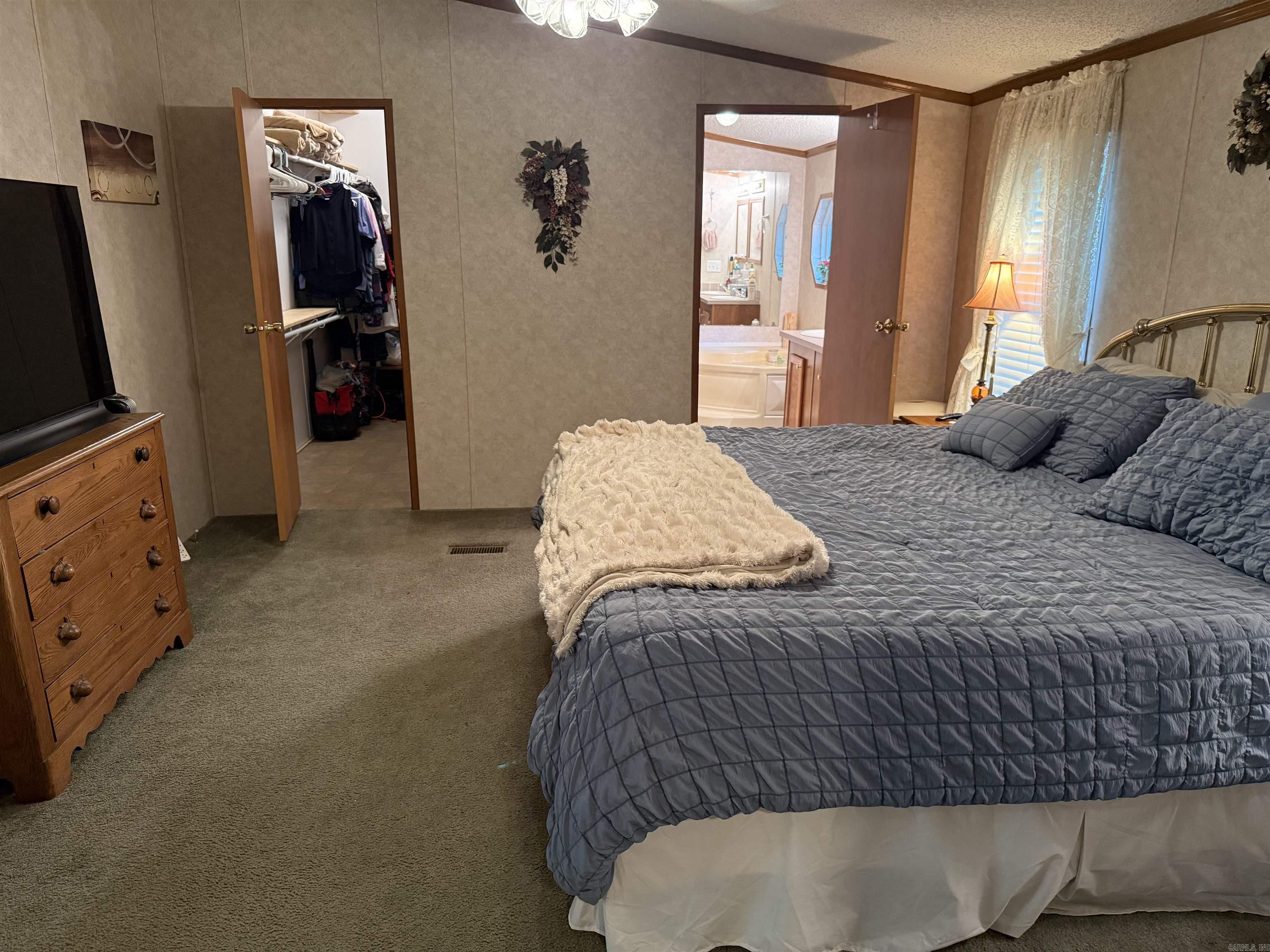 SCENIC PLACE - COVE CREEK - Residential