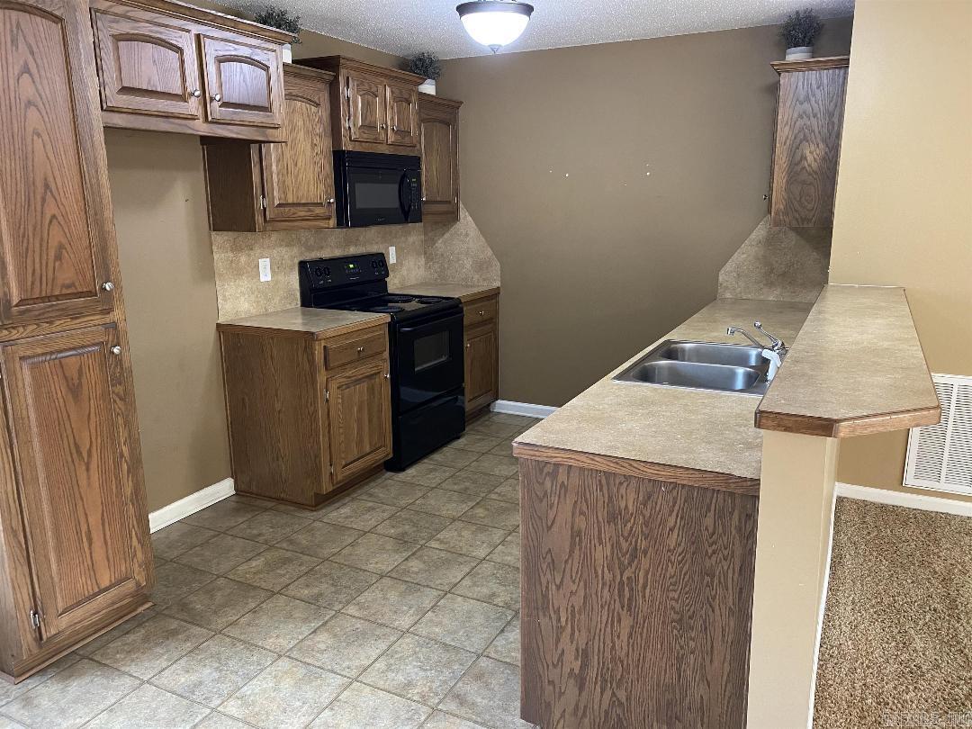 The Meadows - Residential Lease