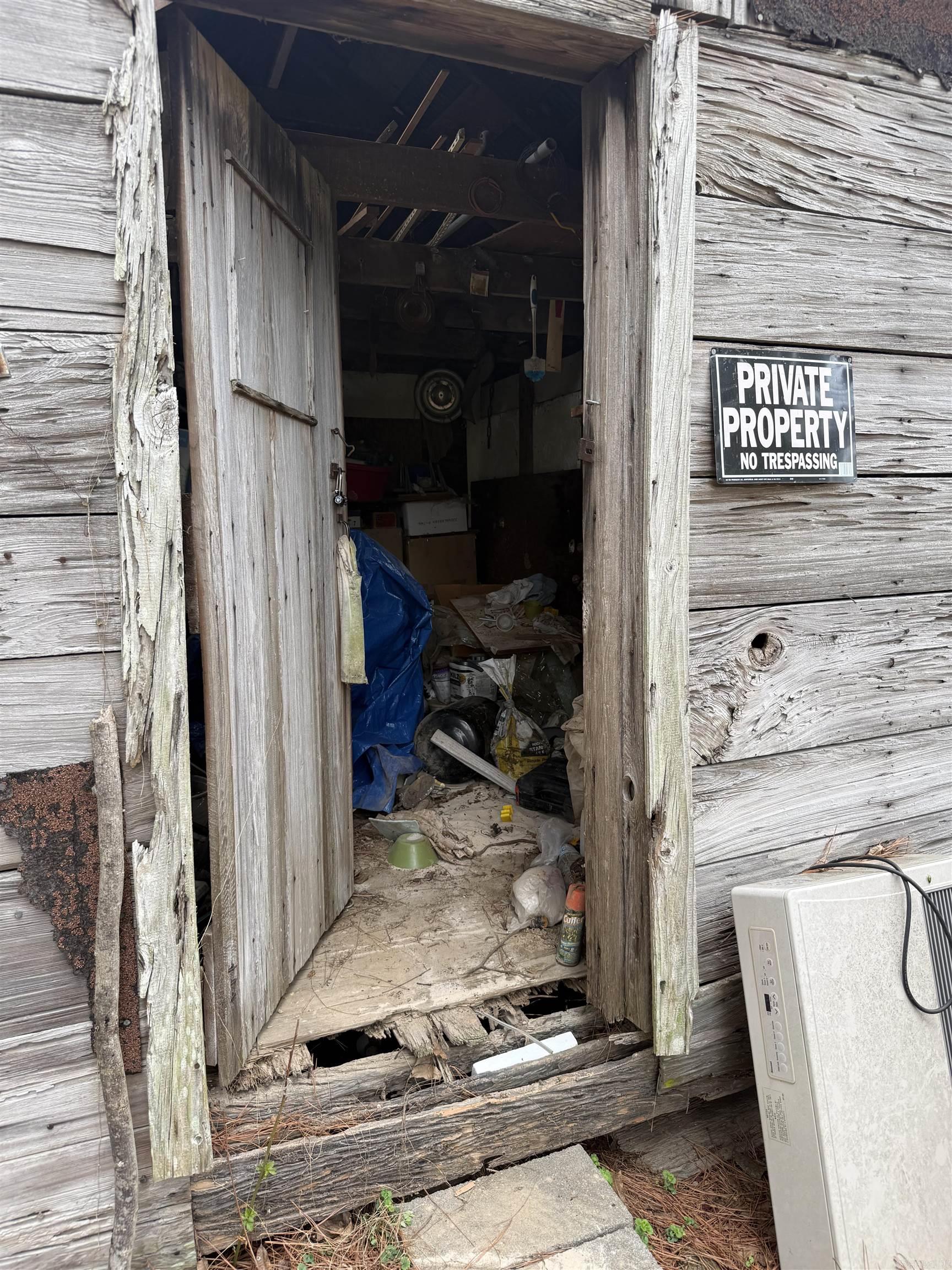 Metes & Bounds - Residential