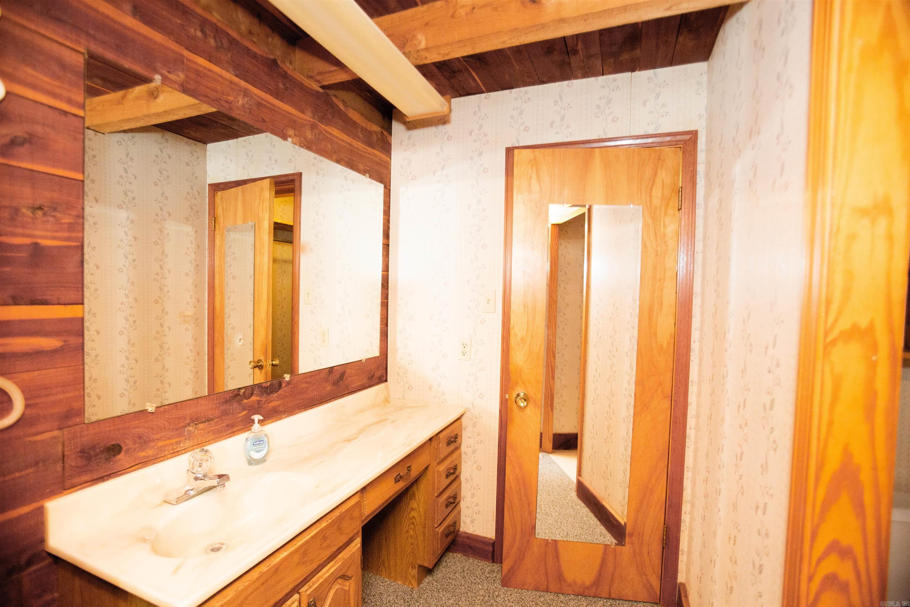 Pickthorne - Residential Lease