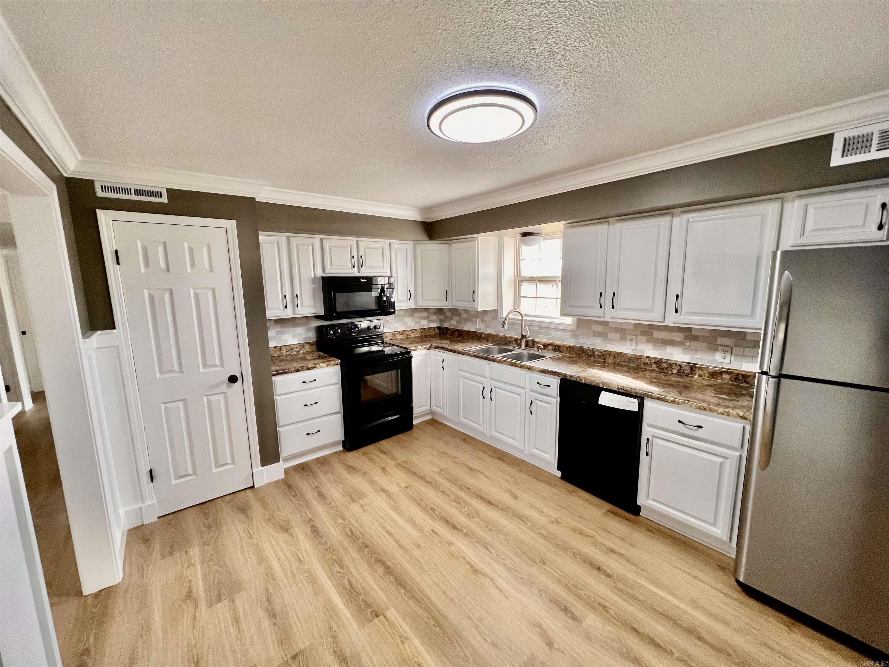 PIGGOTT - Residential