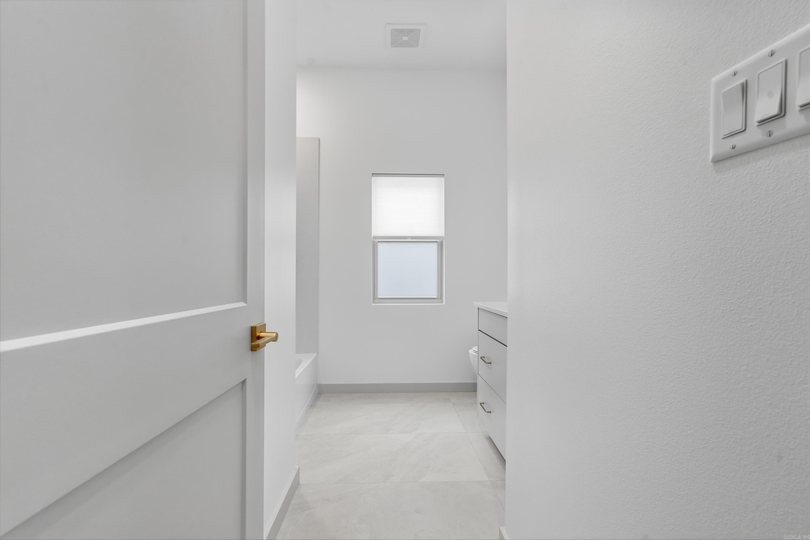 LAKE POINTE GARDEN HOMES - Residential