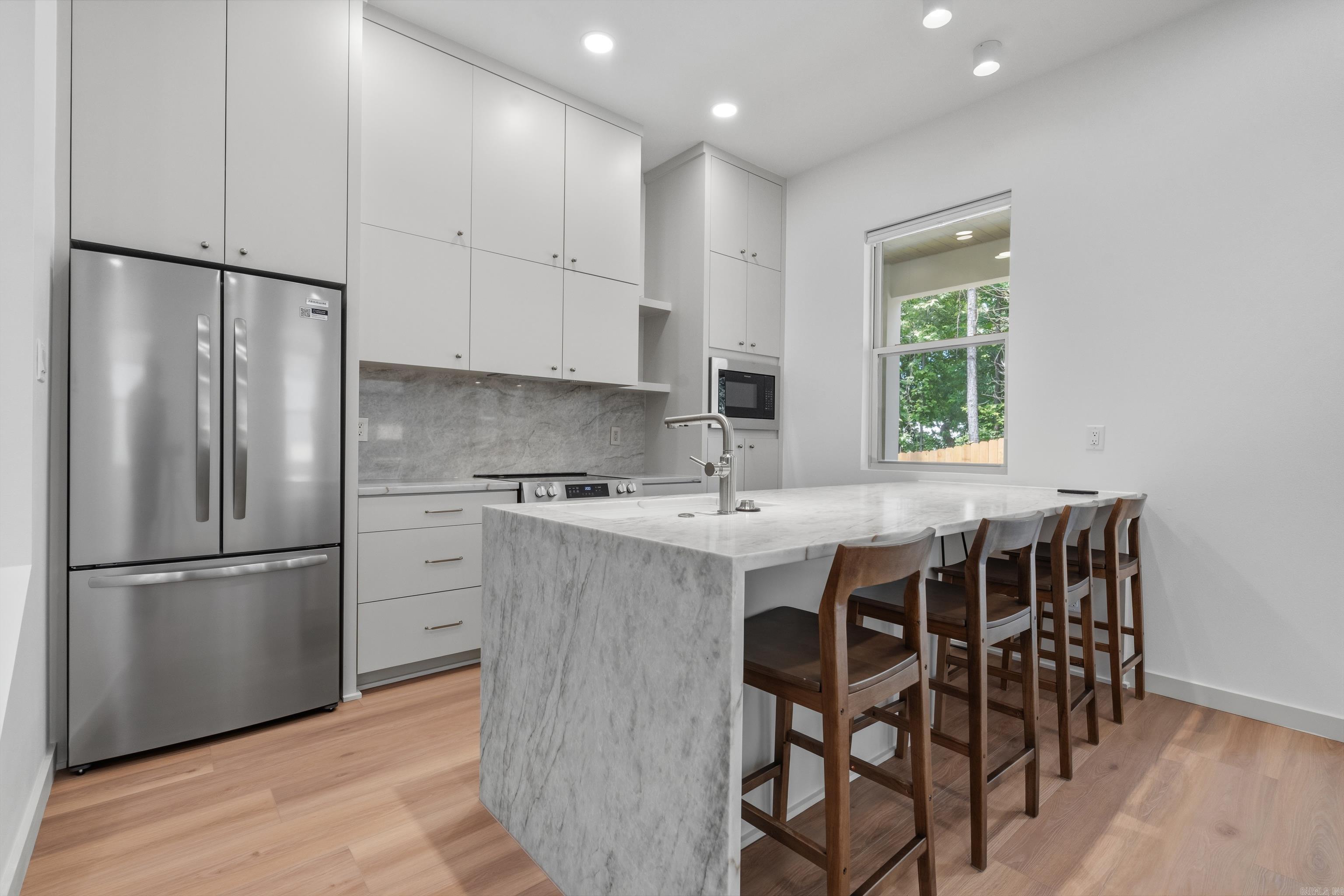 LAKE POINTE GARDEN HOMES - Residential