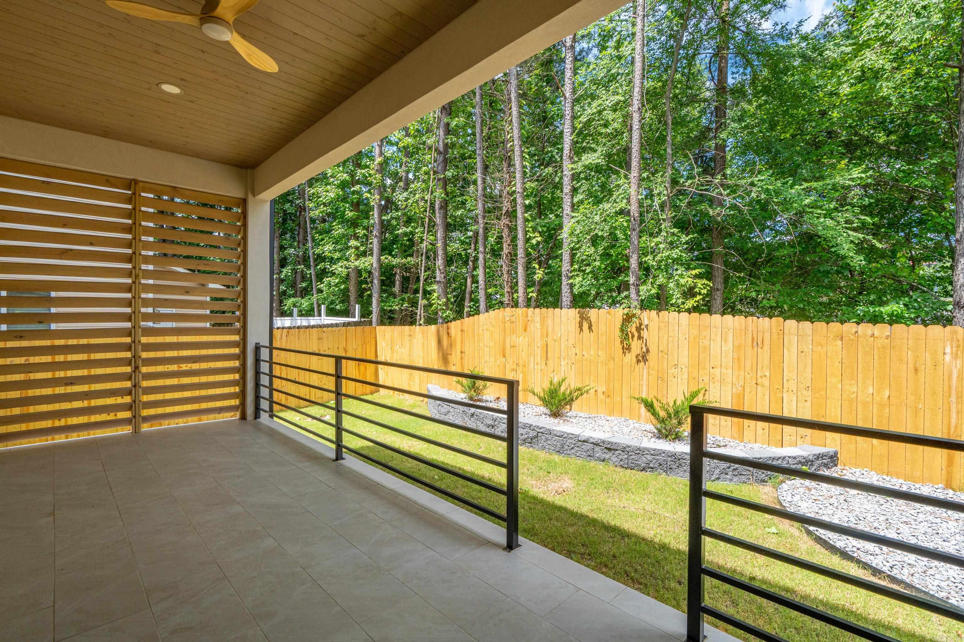 LAKE POINTE GARDEN HOMES - Residential