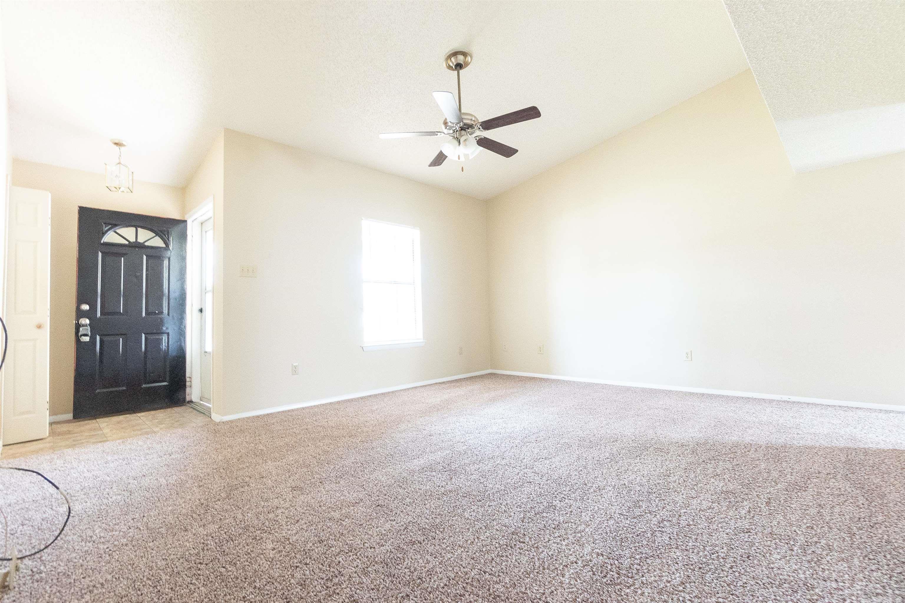 WOODBRIAR - Residential