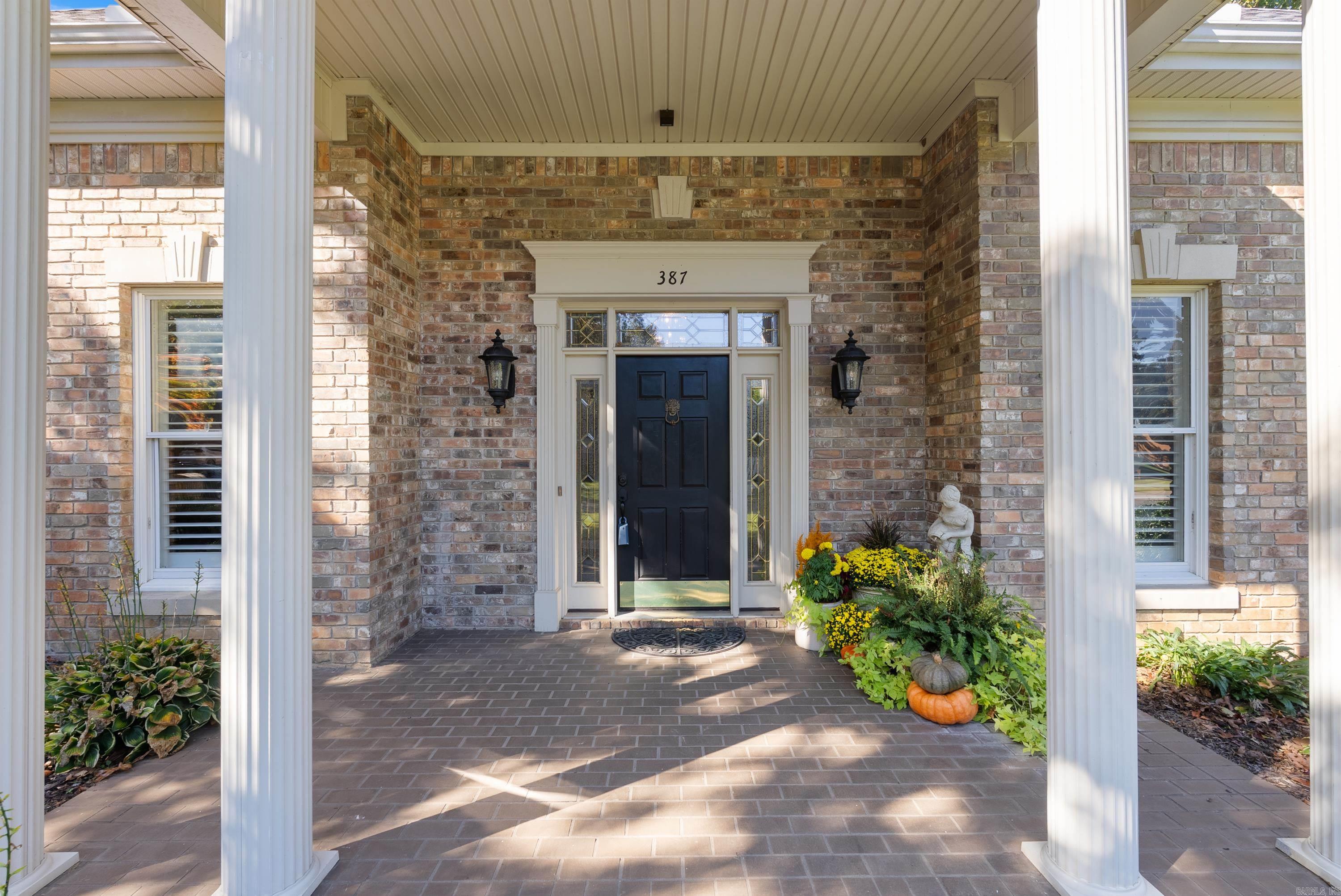 PIPPINPOST - Residential